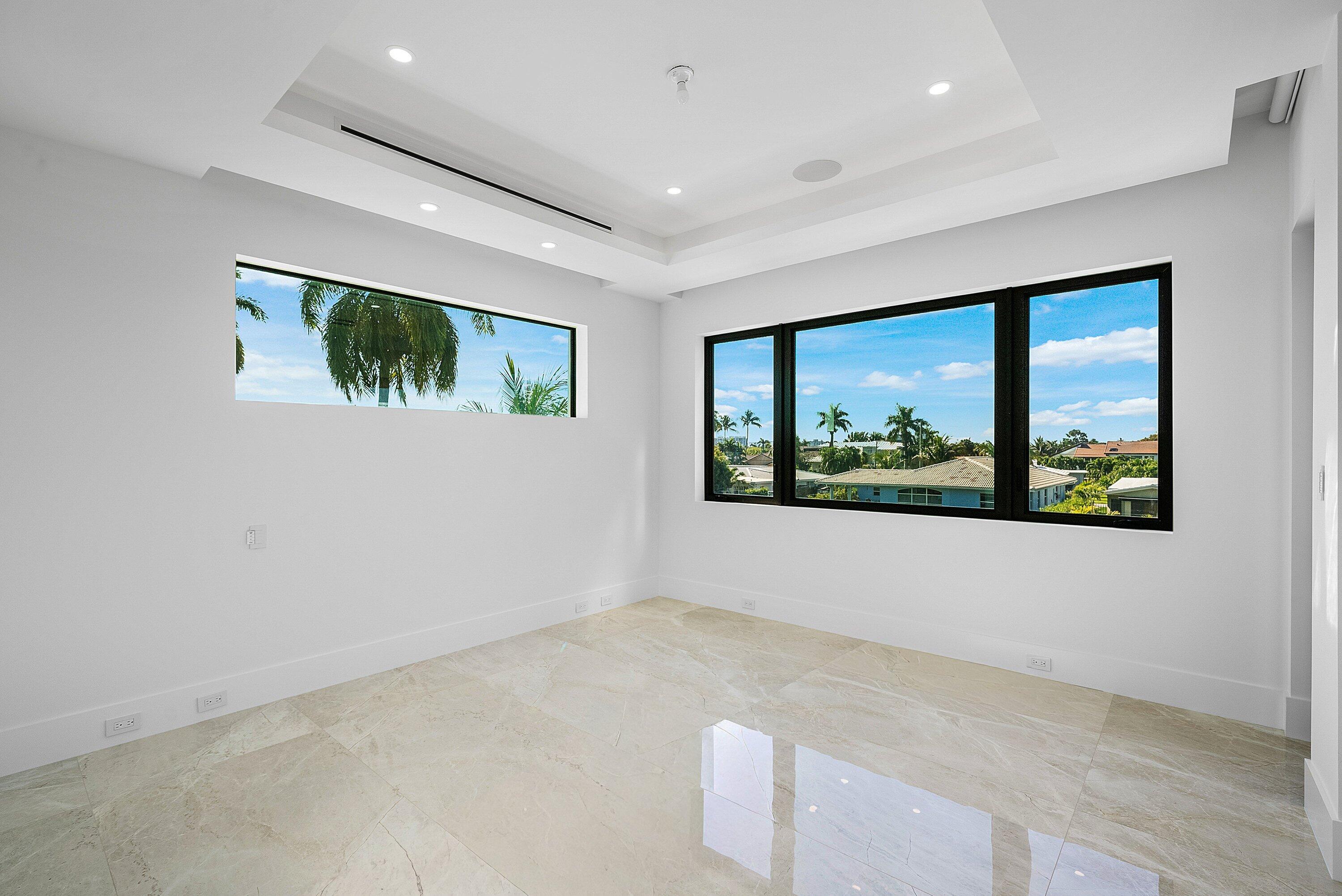 2650 NE 48th, Lighthouse Point FL 33064