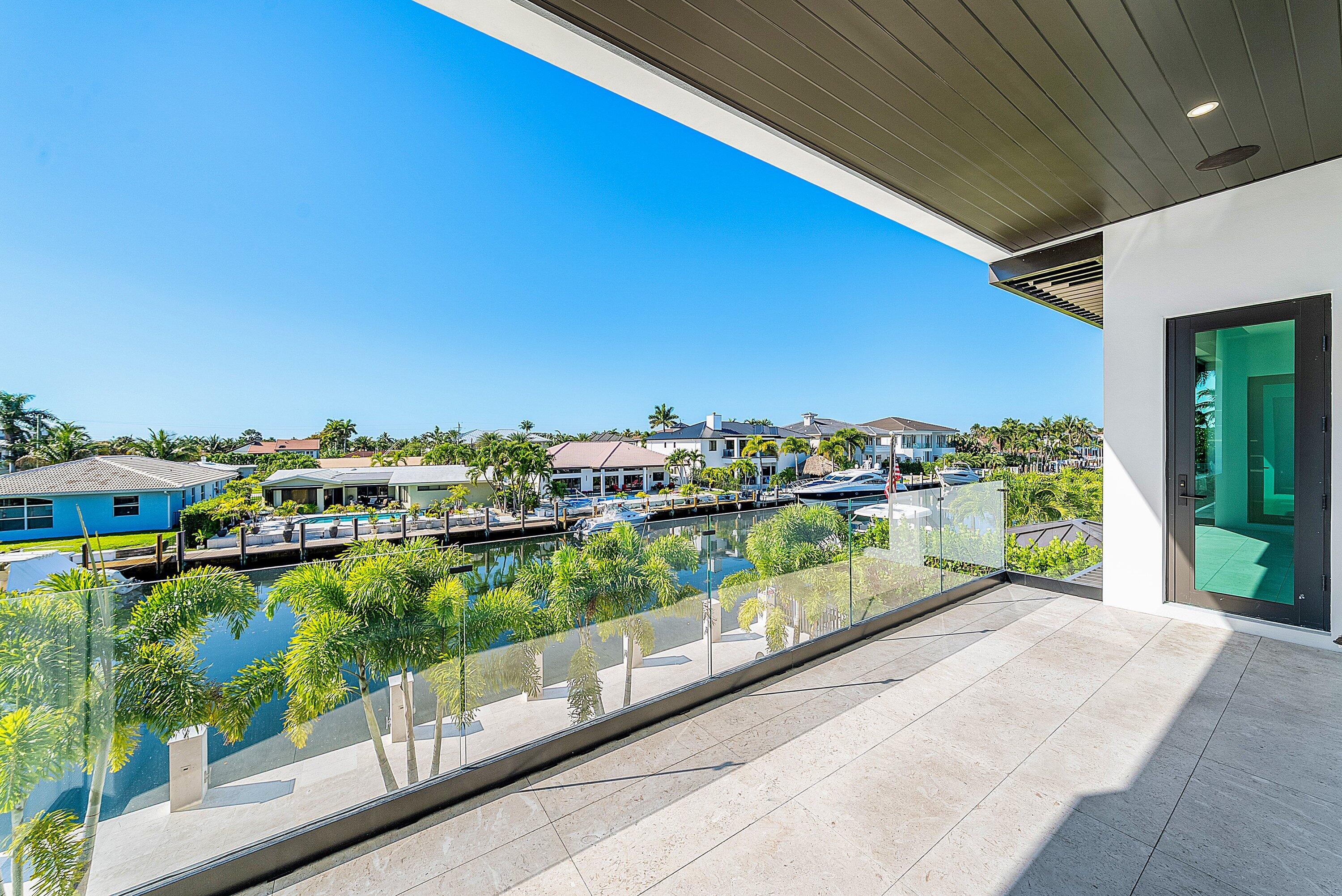 2650 NE 48th, Lighthouse Point FL 33064