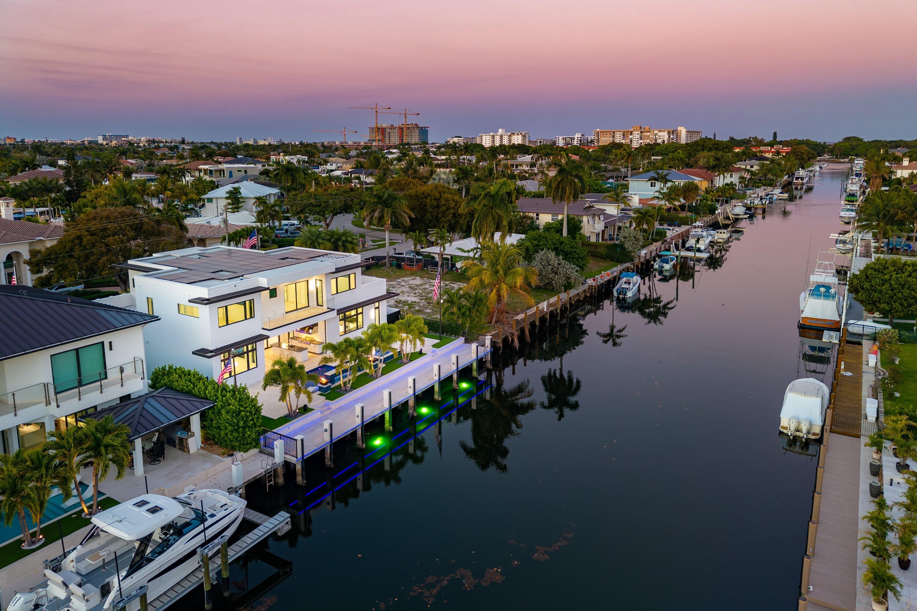 2650 NE 48th, Lighthouse Point FL 33064