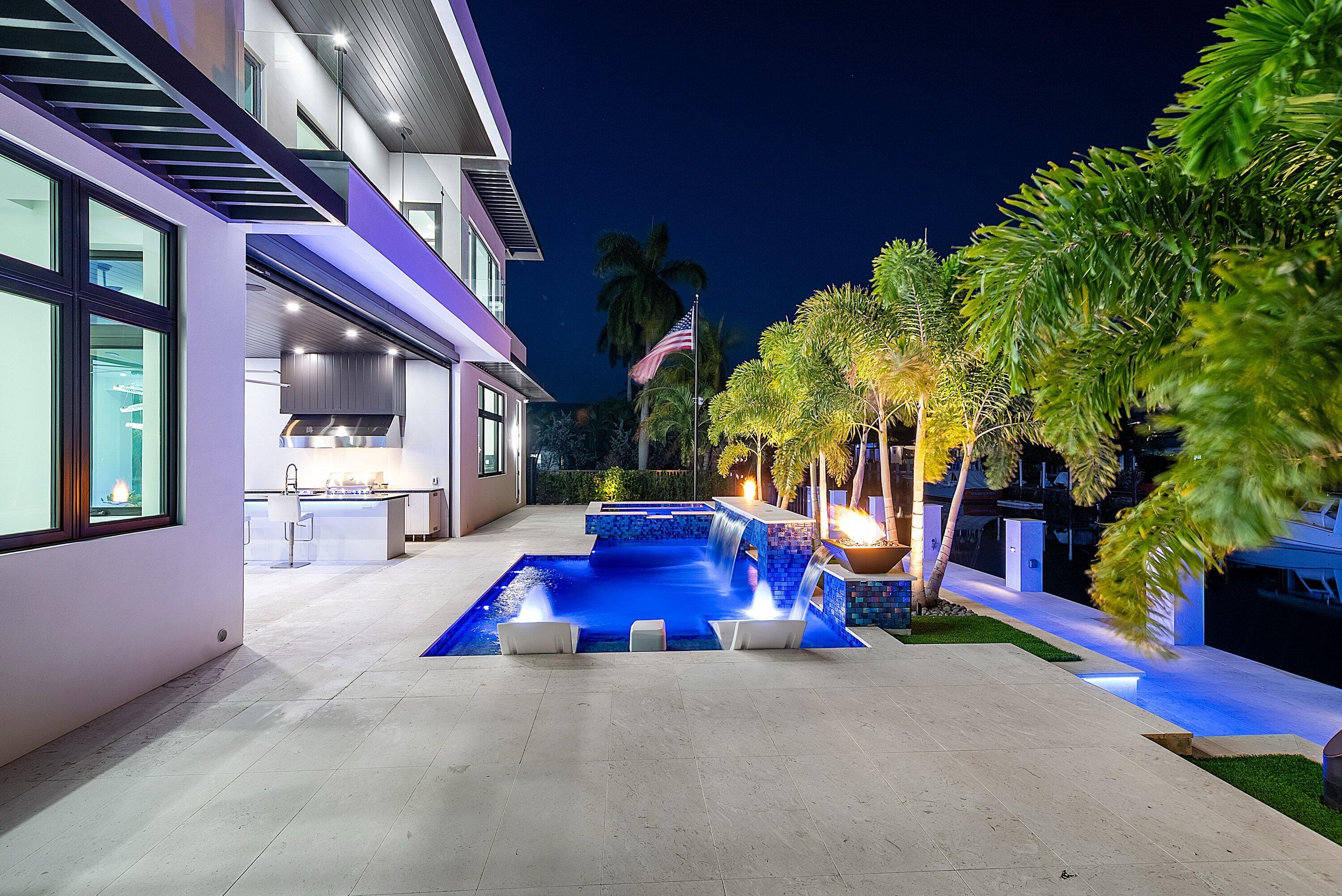 2650 NE 48th, Lighthouse Point FL 33064