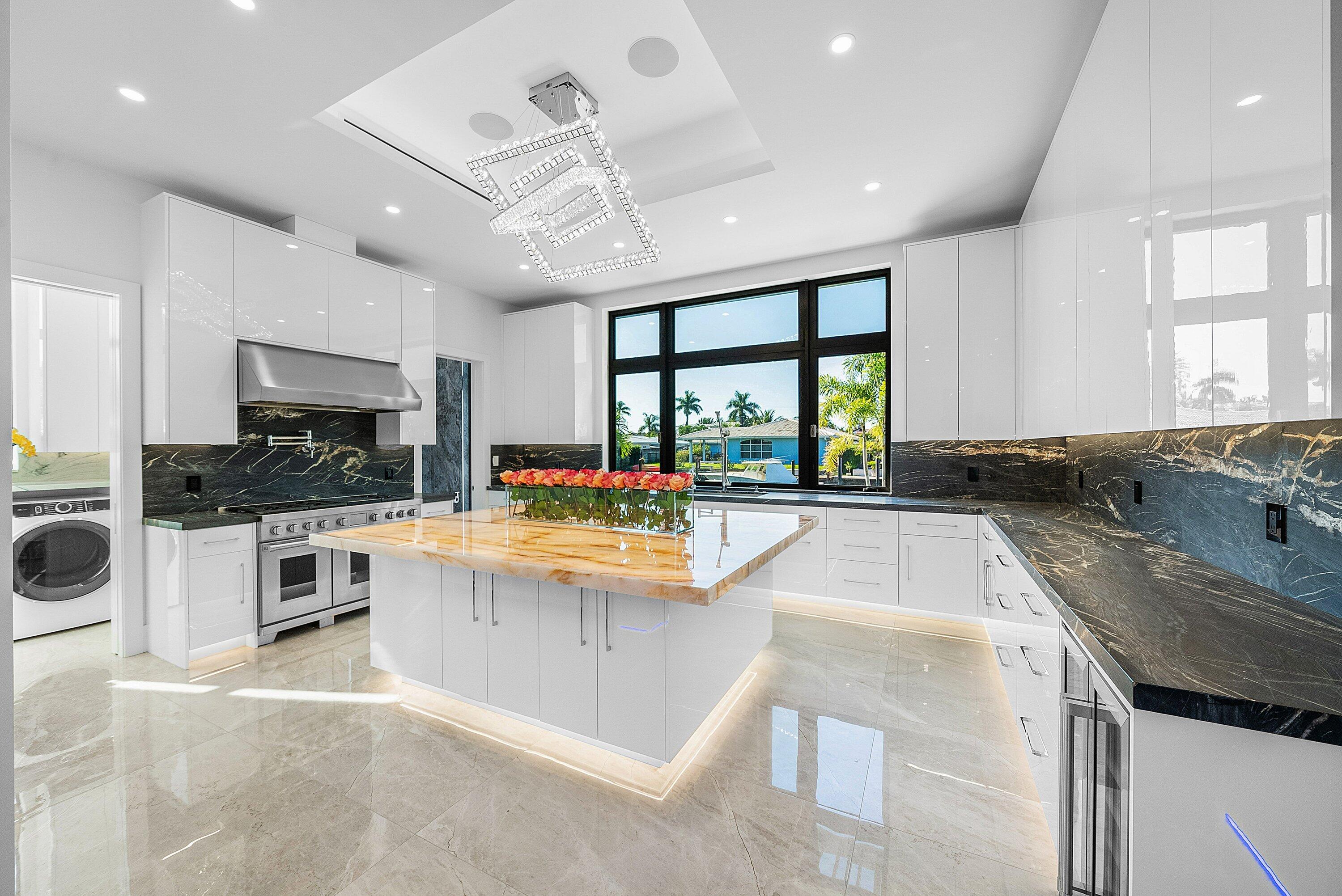 2650 NE 48th, Lighthouse Point FL 33064