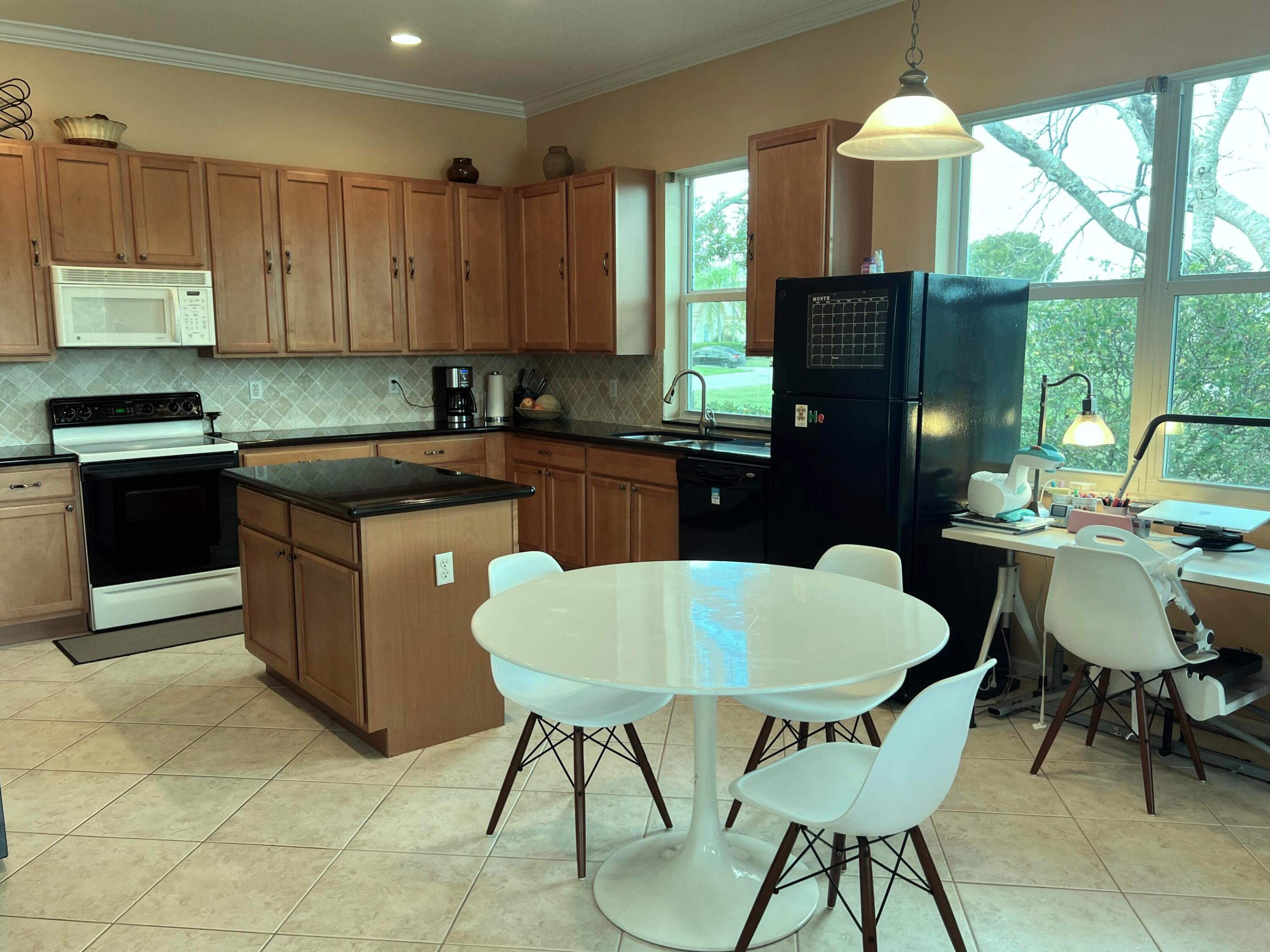 4552 N San Andros, West Palm Beach FL 33411