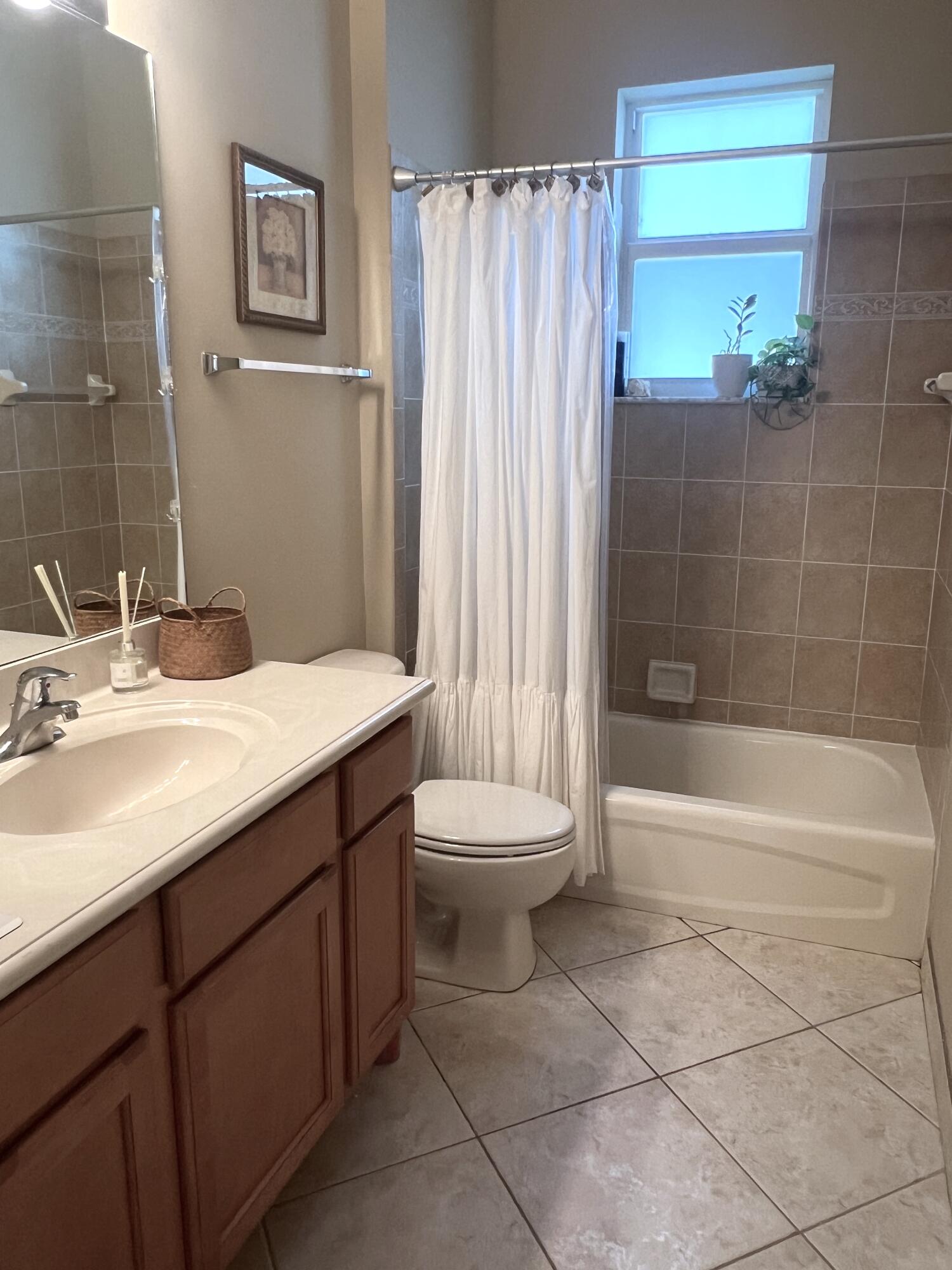 4552 N San Andros, West Palm Beach FL 33411
