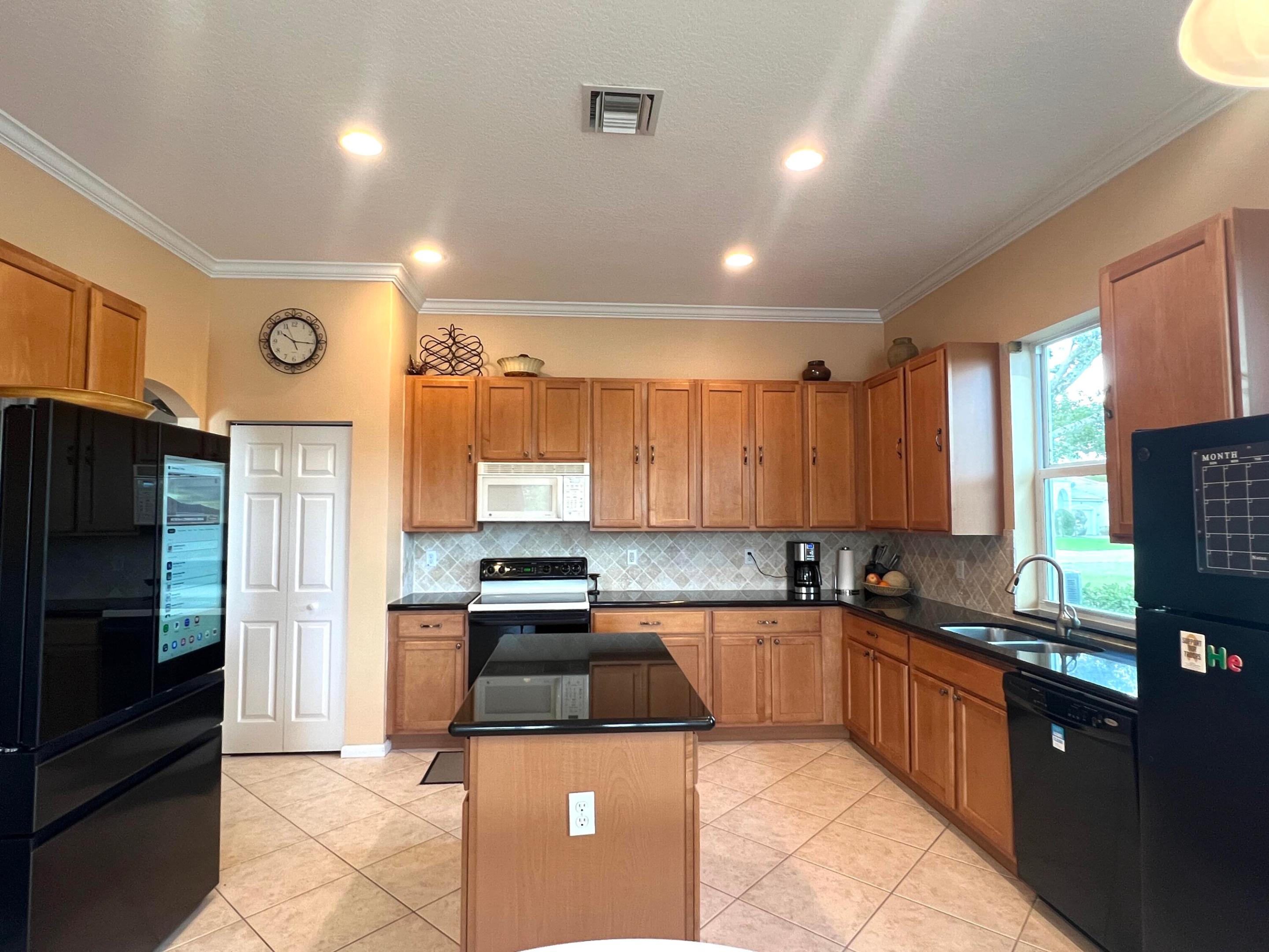 4552 N San Andros, West Palm Beach FL 33411