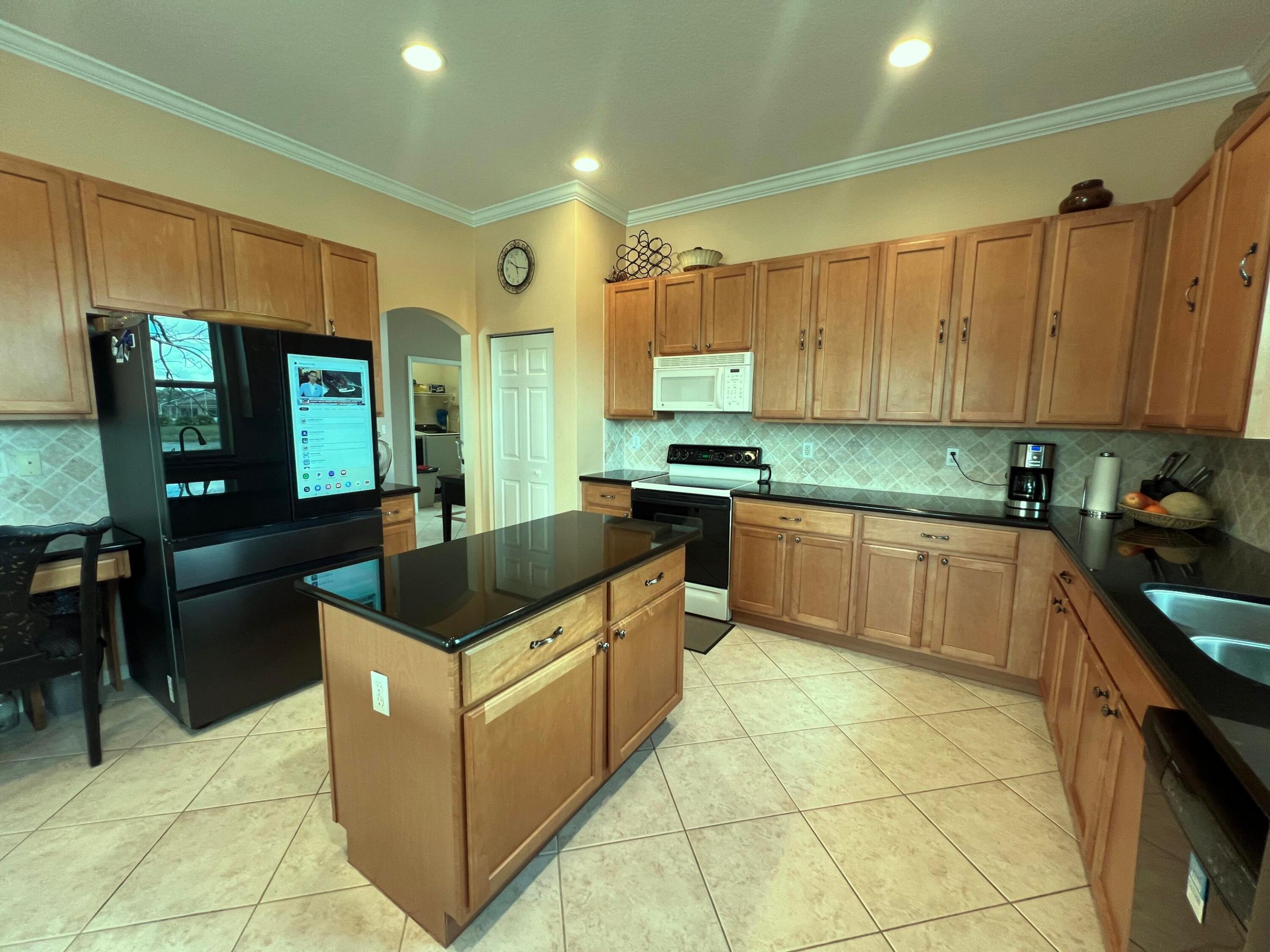 4552 N San Andros, West Palm Beach FL 33411