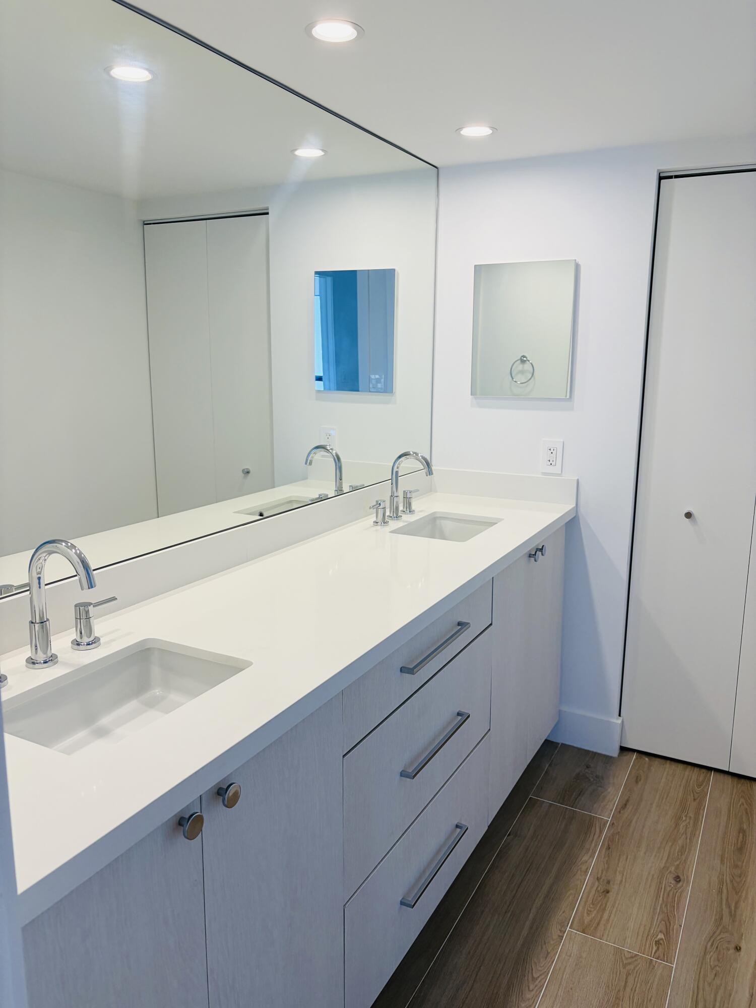 2404 Bridgewood, Boca Raton FL 33434