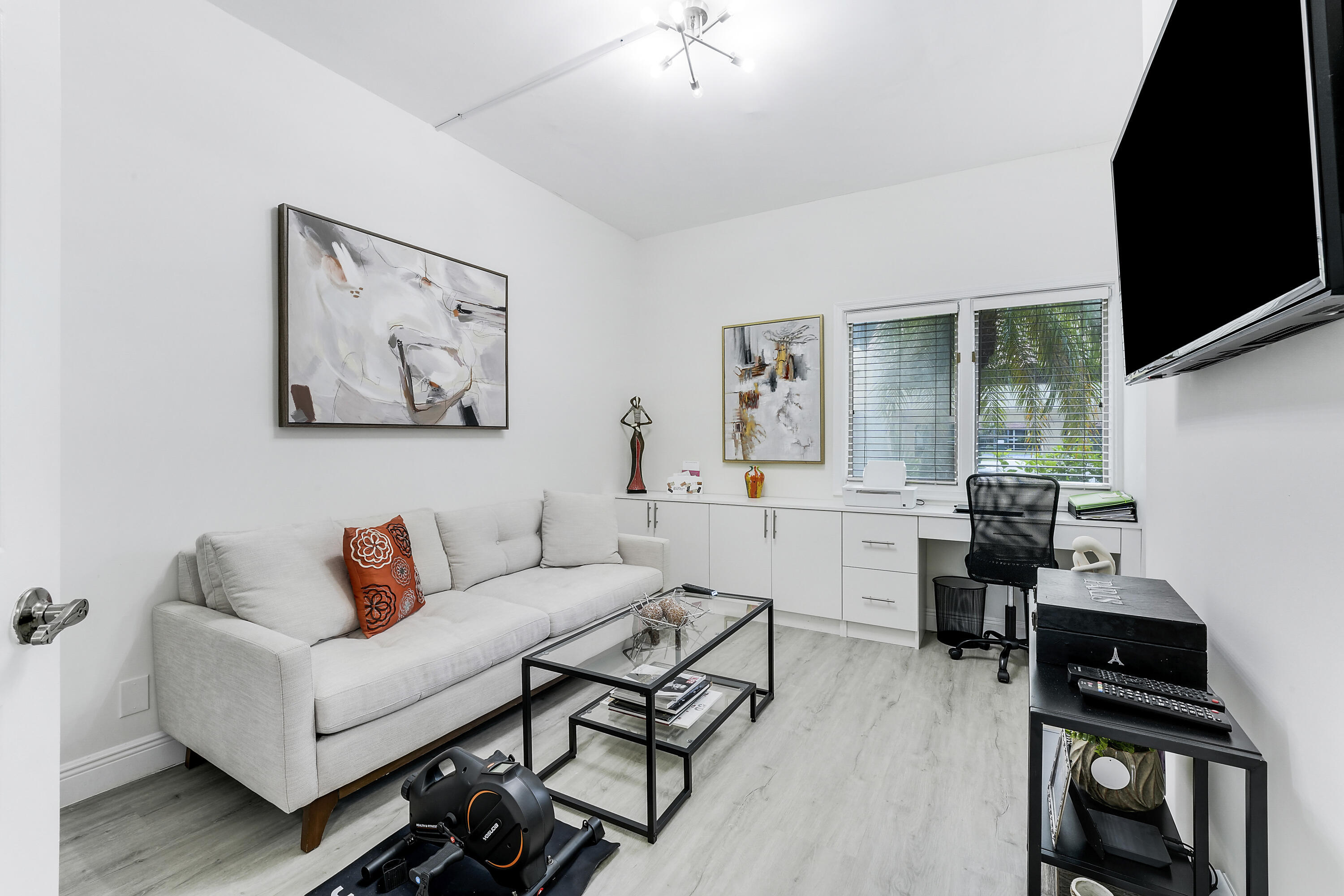 7860 Seville #2203, Boca Raton FL 33433