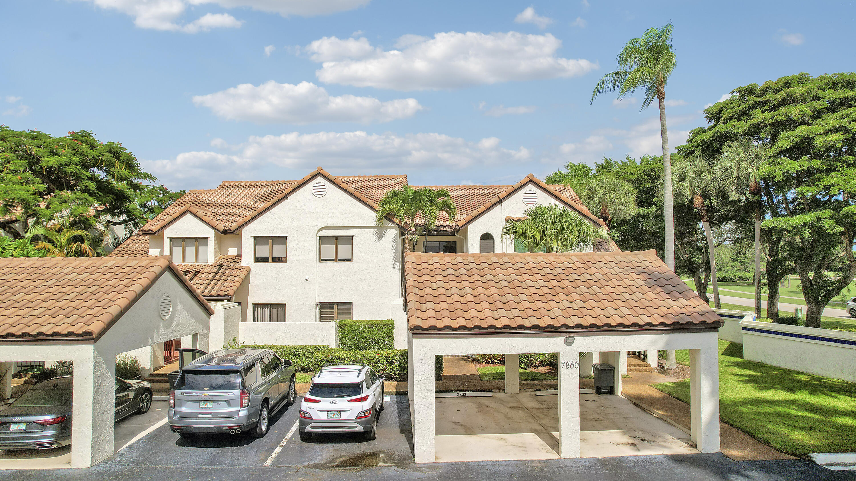 7860 Seville #2203, Boca Raton FL 33433
