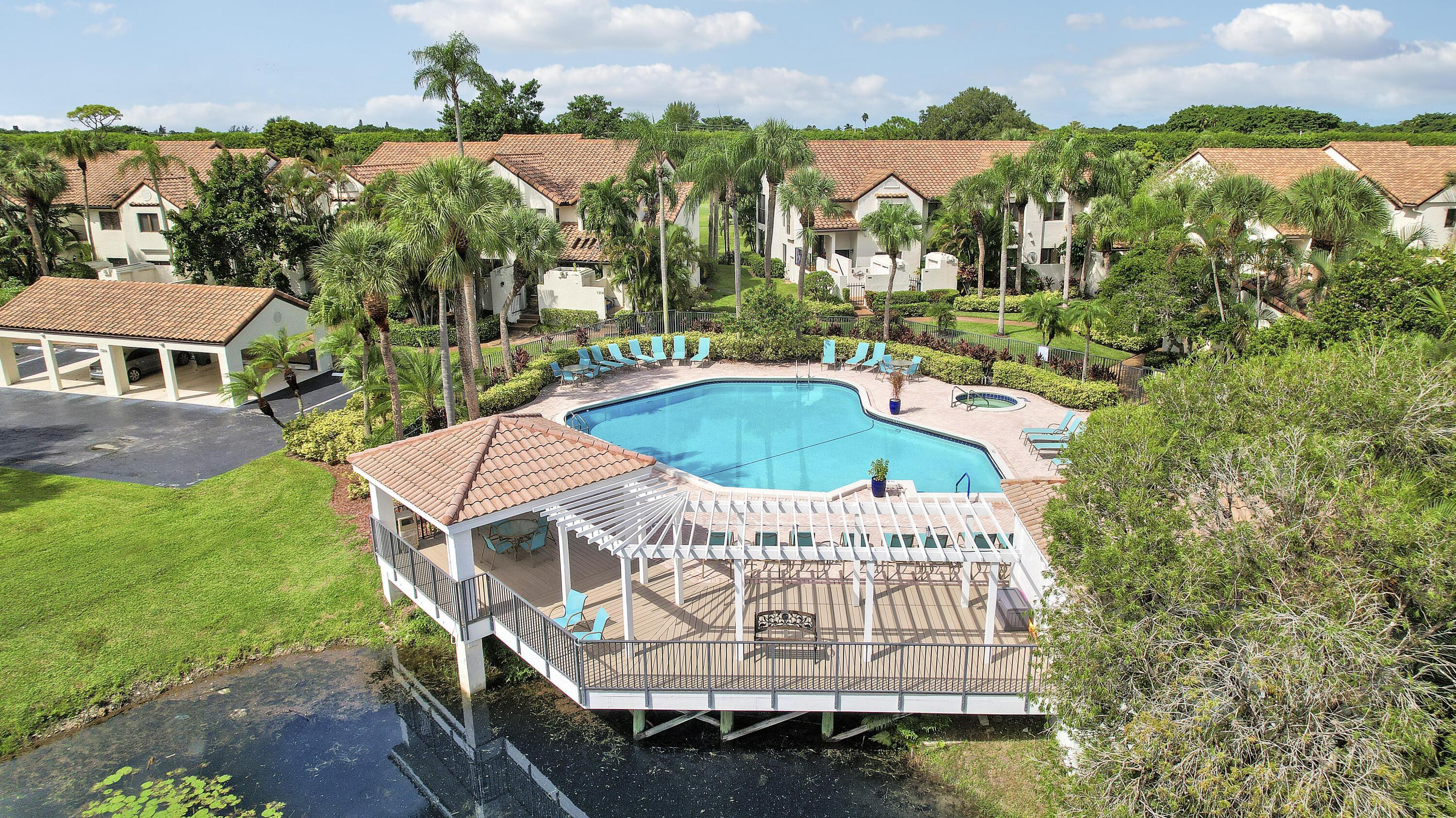 7860 Seville #2203, Boca Raton FL 33433