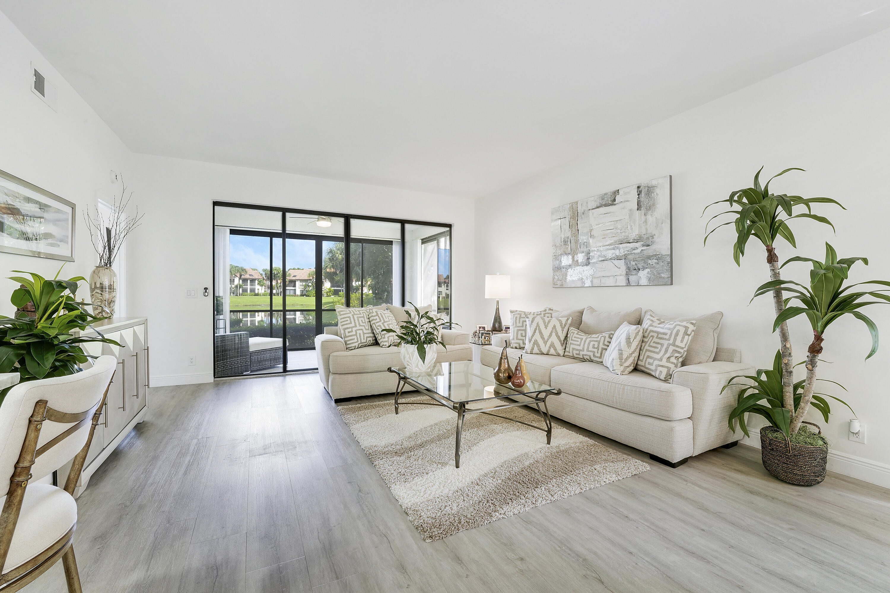 7860 Seville #2203, Boca Raton FL 33433