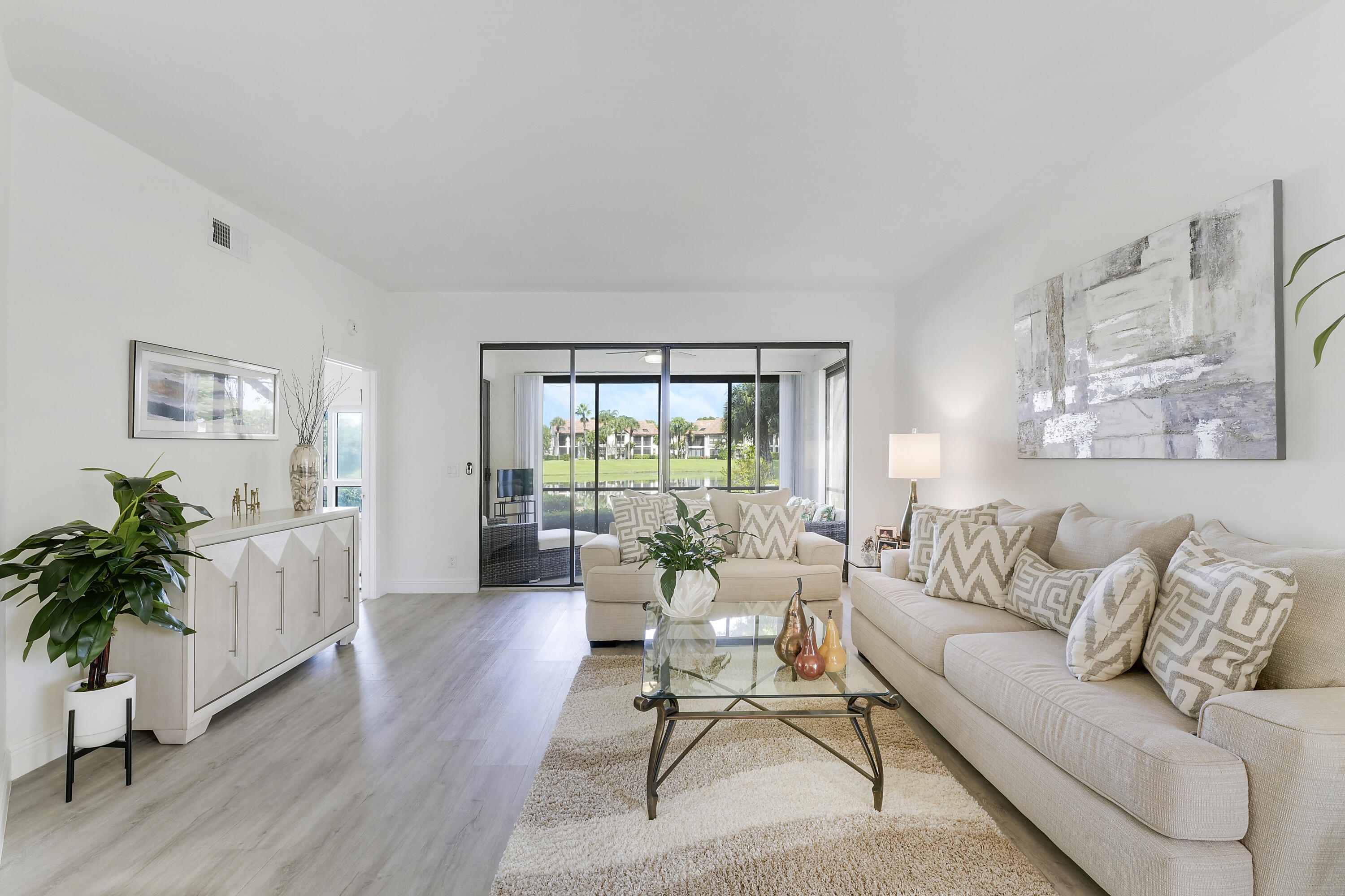 7860 Seville #2203, Boca Raton FL 33433