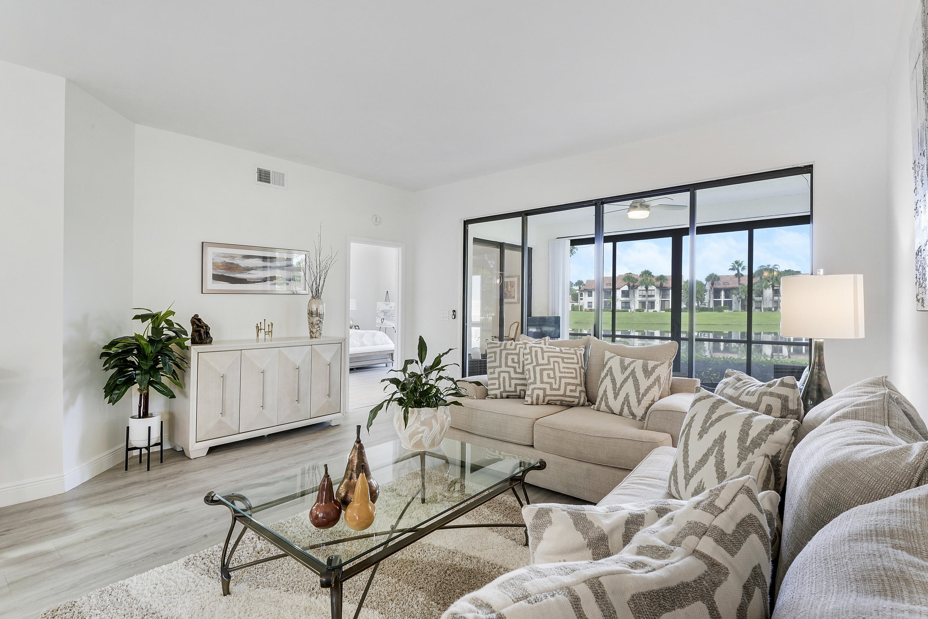 7860 Seville #2203, Boca Raton FL 33433