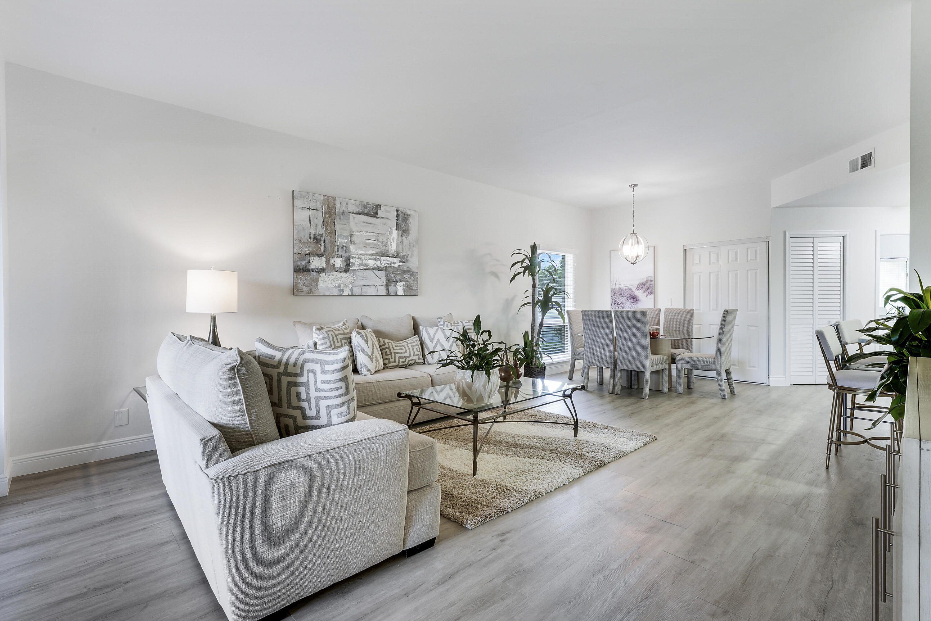 7860 Seville #2203, Boca Raton FL 33433