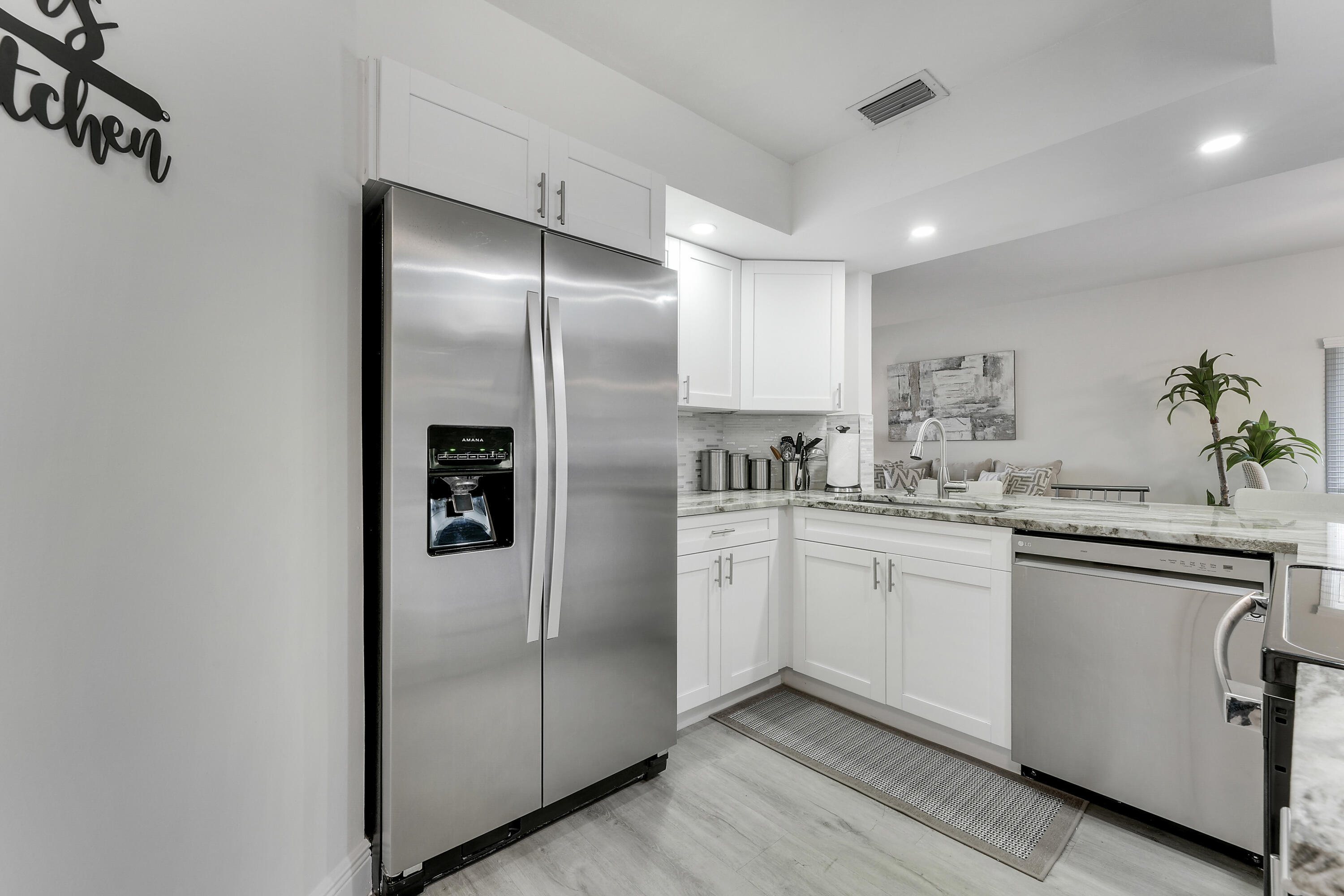 7860 Seville #2203, Boca Raton FL 33433