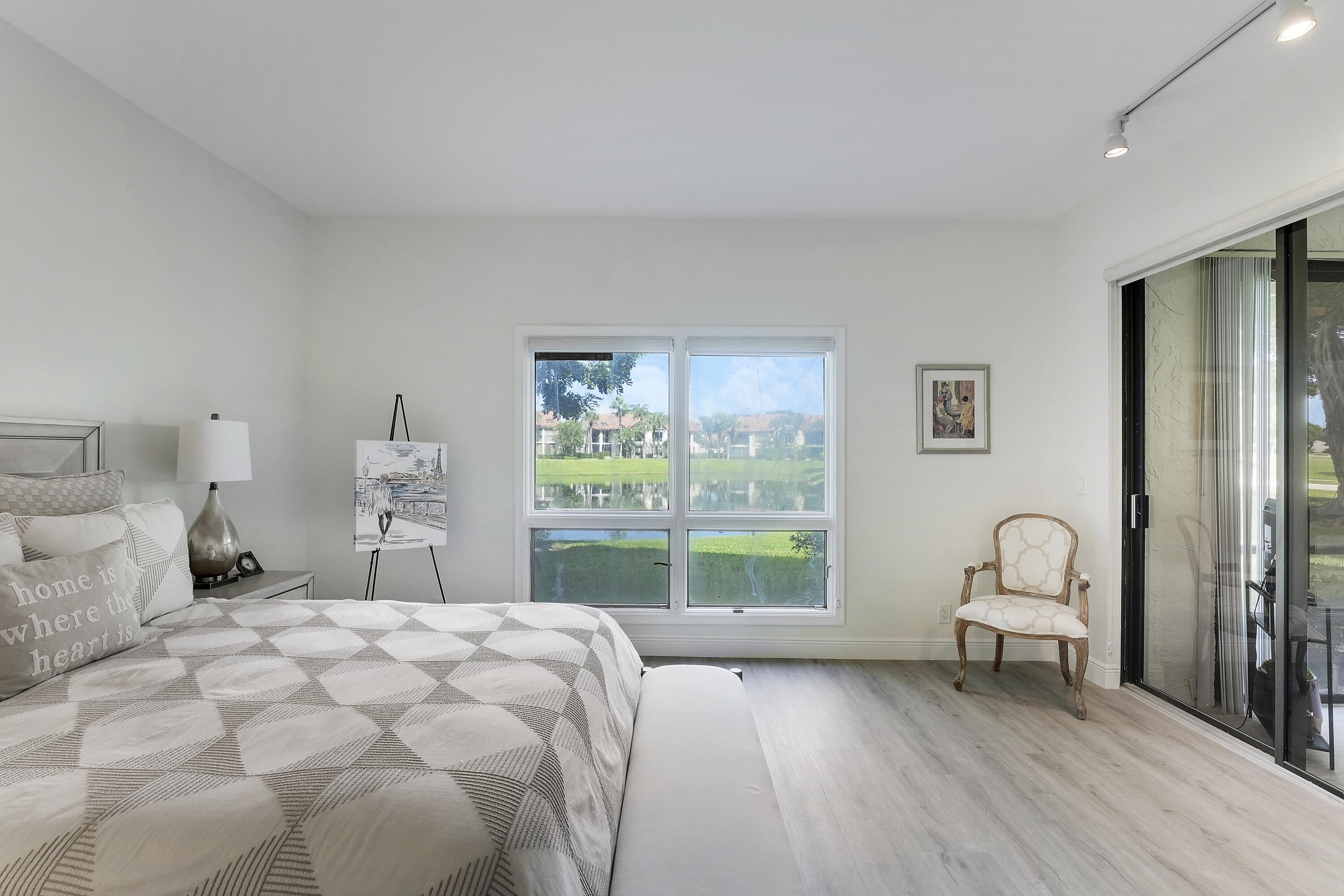 7860 Seville #2203, Boca Raton FL 33433