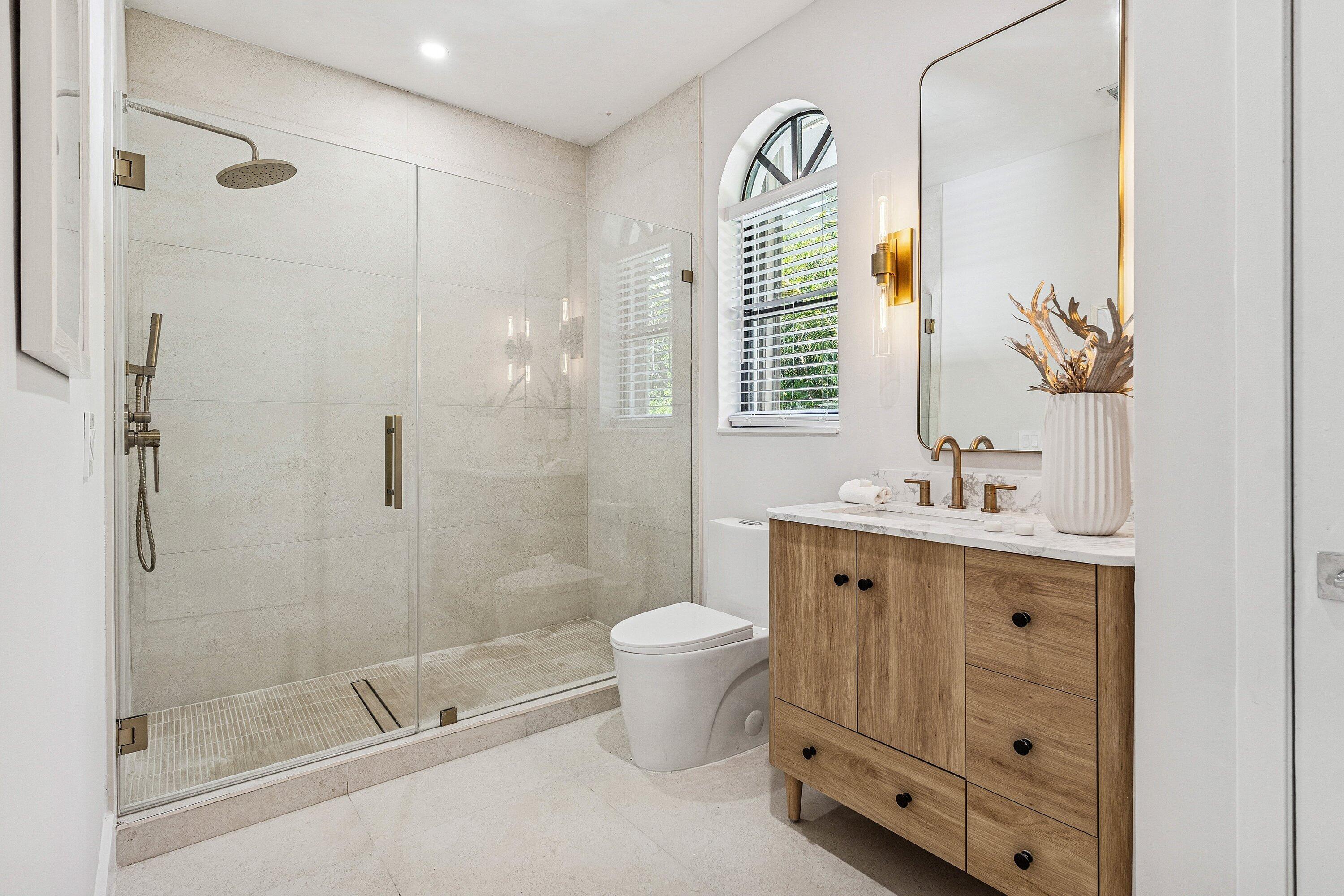 48 Harbour, Boynton Beach FL 33435