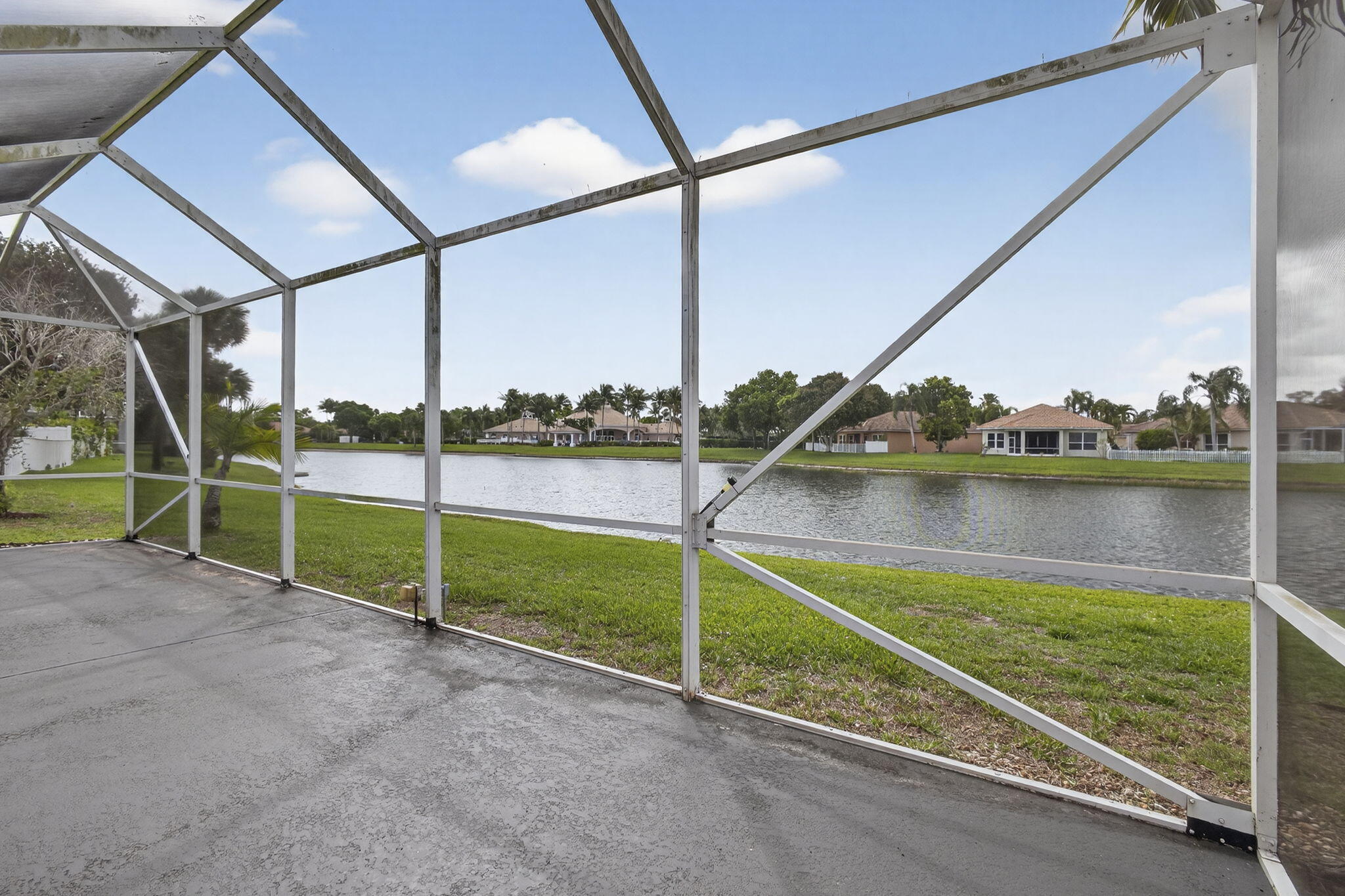 8600 Pine Cay, West Palm Beach FL 33411