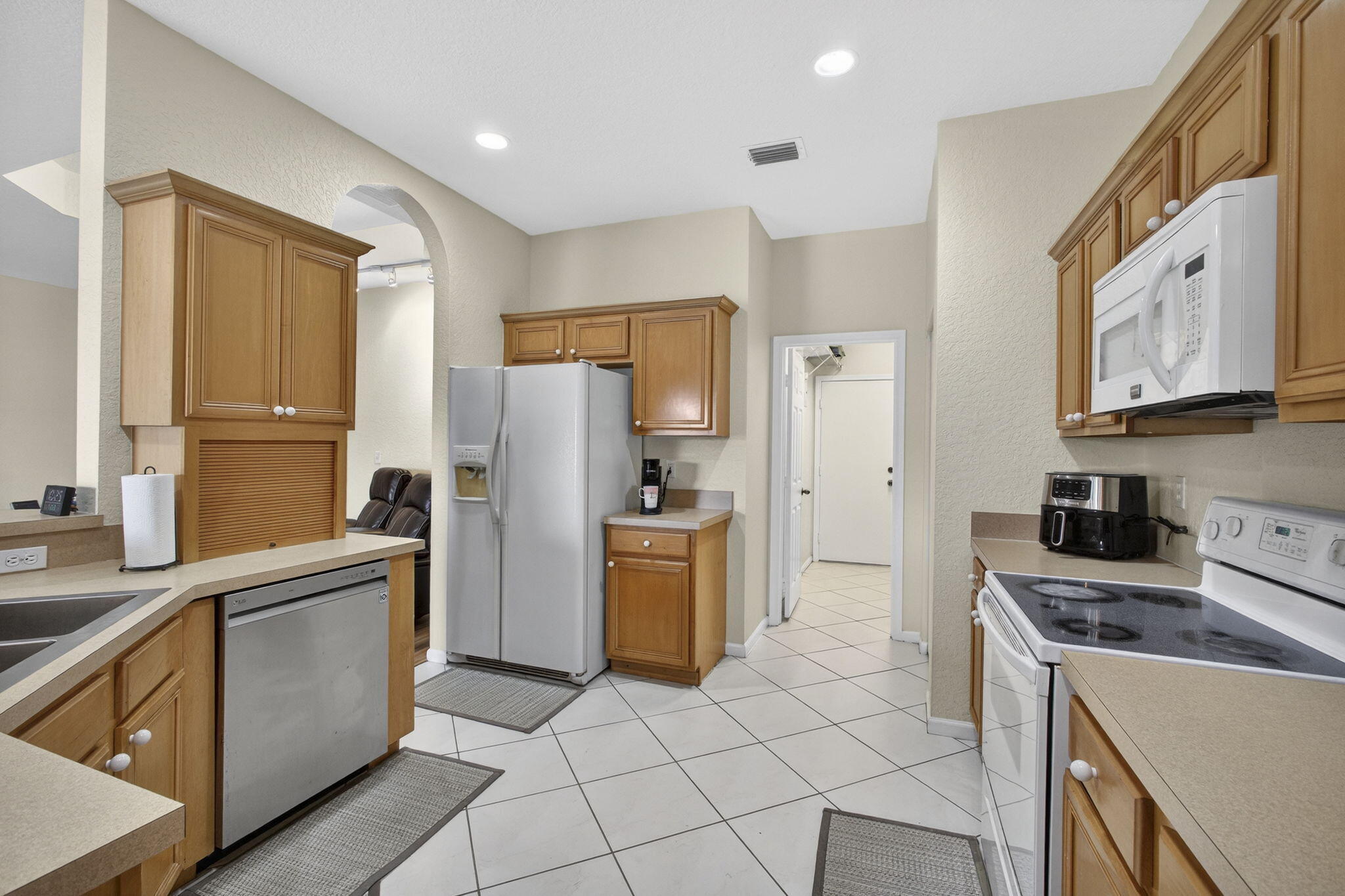 8600 Pine Cay, West Palm Beach FL 33411