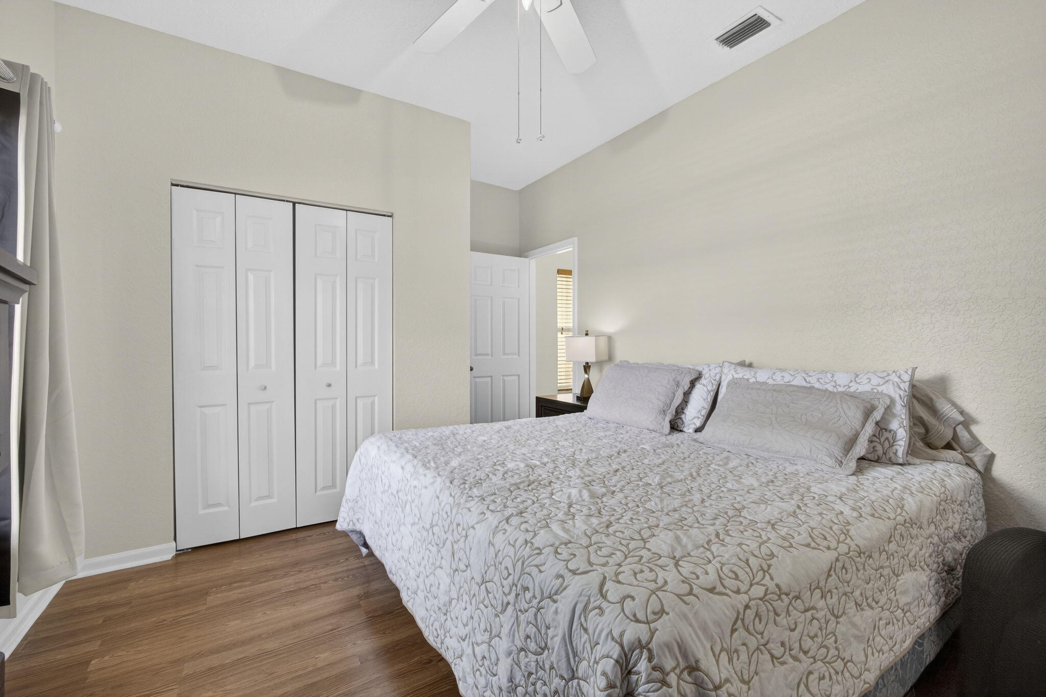 8600 Pine Cay, West Palm Beach FL 33411
