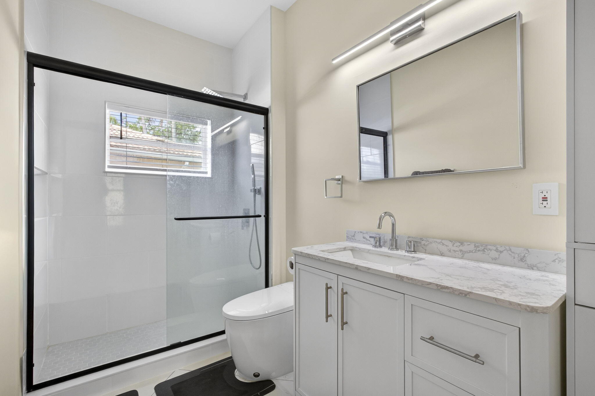 8600 Pine Cay, West Palm Beach FL 33411