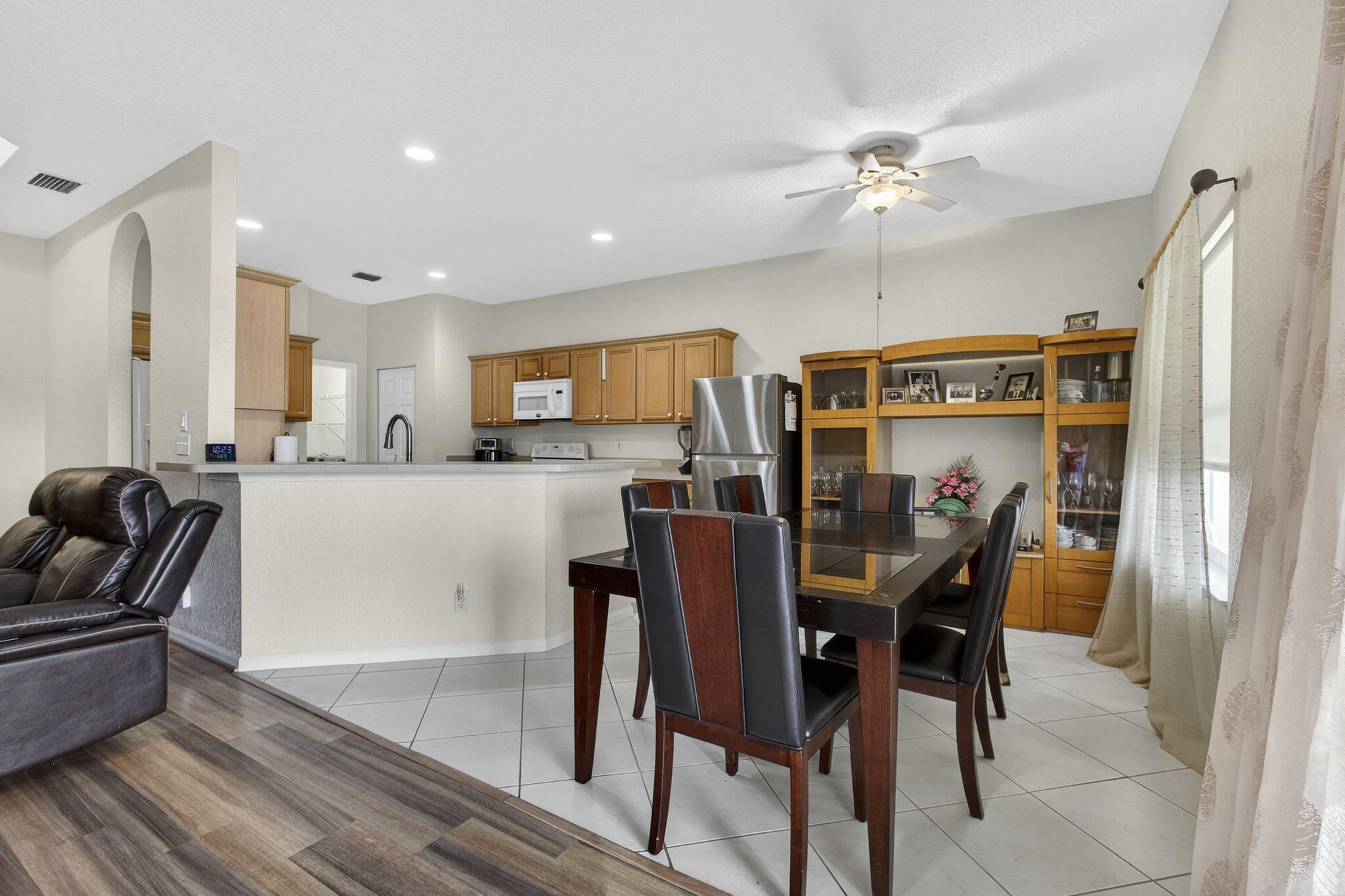 8600 Pine Cay, West Palm Beach FL 33411
