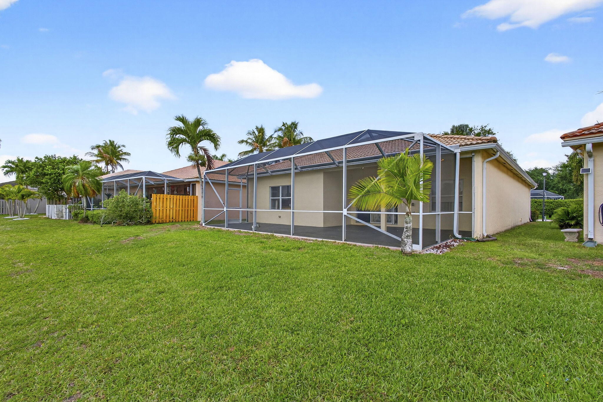 8600 Pine Cay, West Palm Beach FL 33411