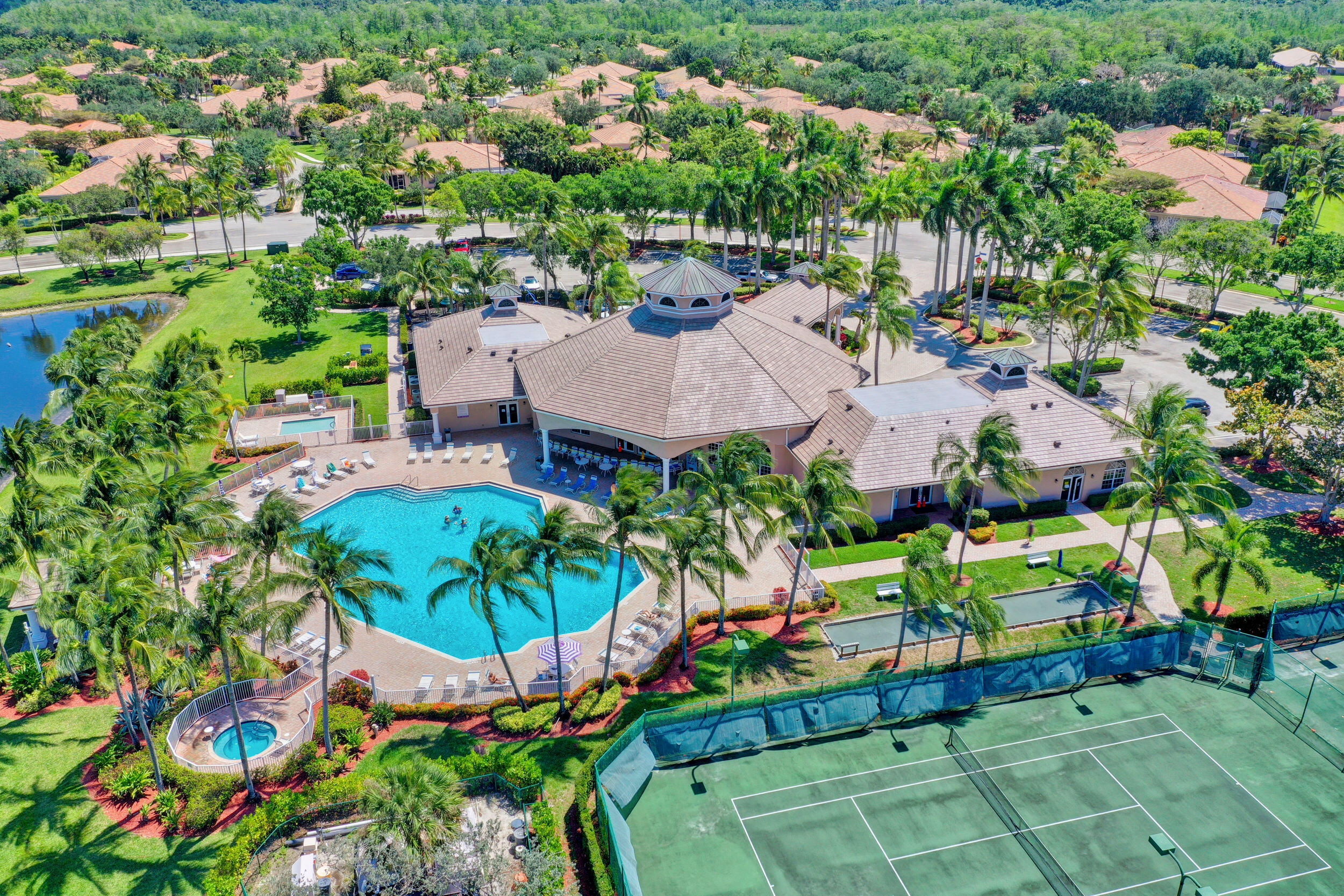 8600 Pine Cay, West Palm Beach FL 33411