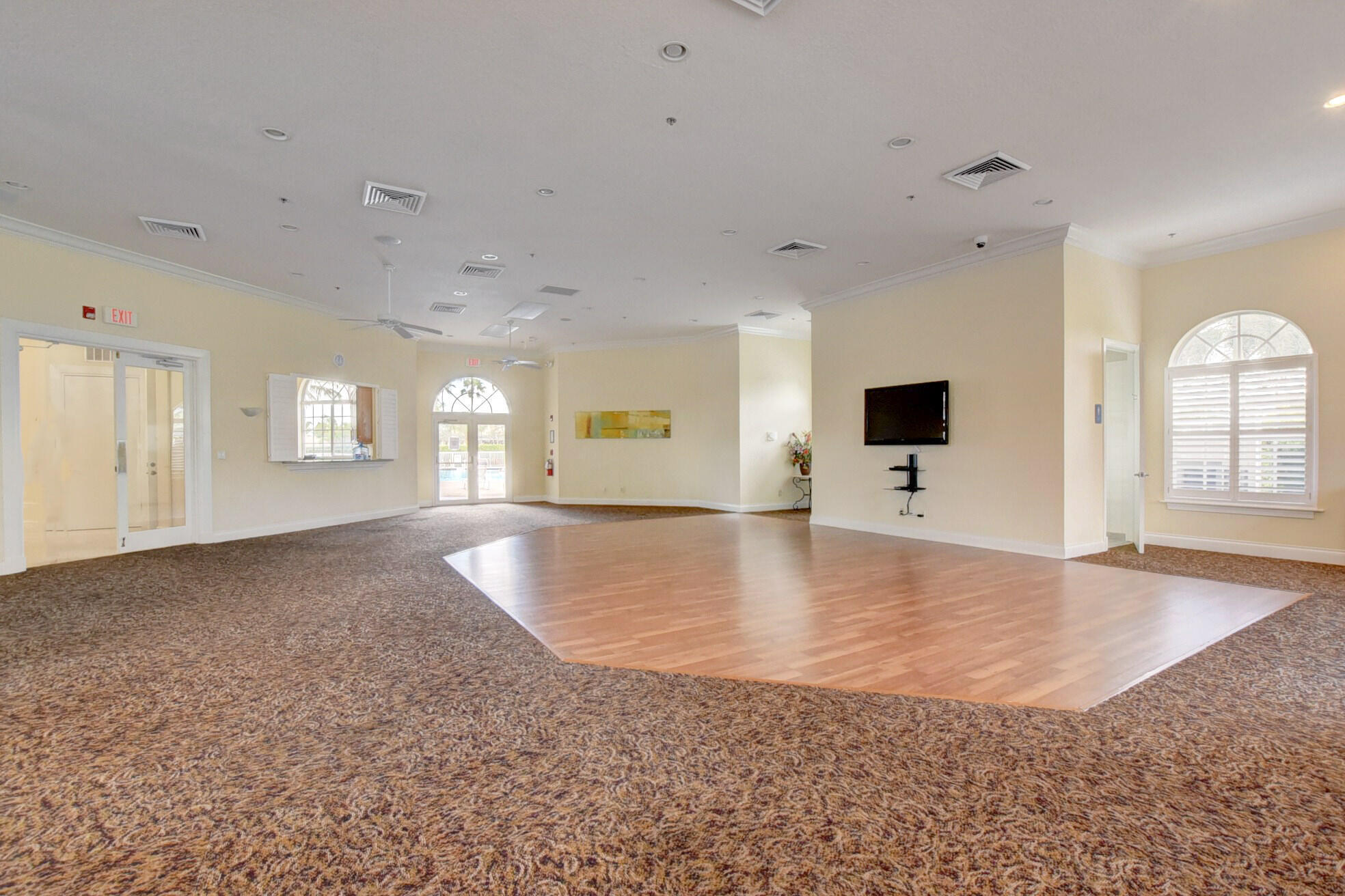 8600 Pine Cay, West Palm Beach FL 33411