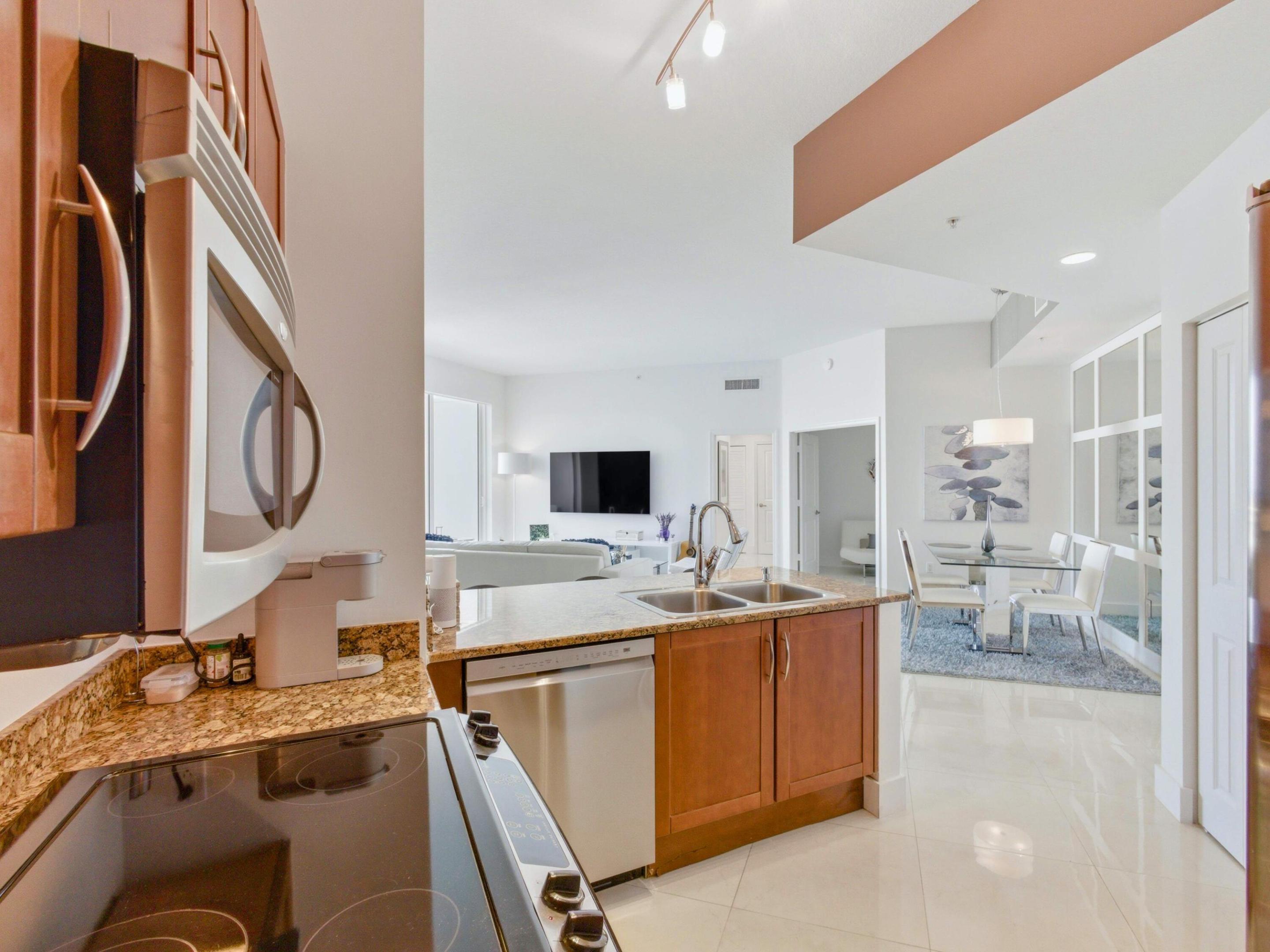 350 N Federal #Ph09, Boynton Beach FL 33435