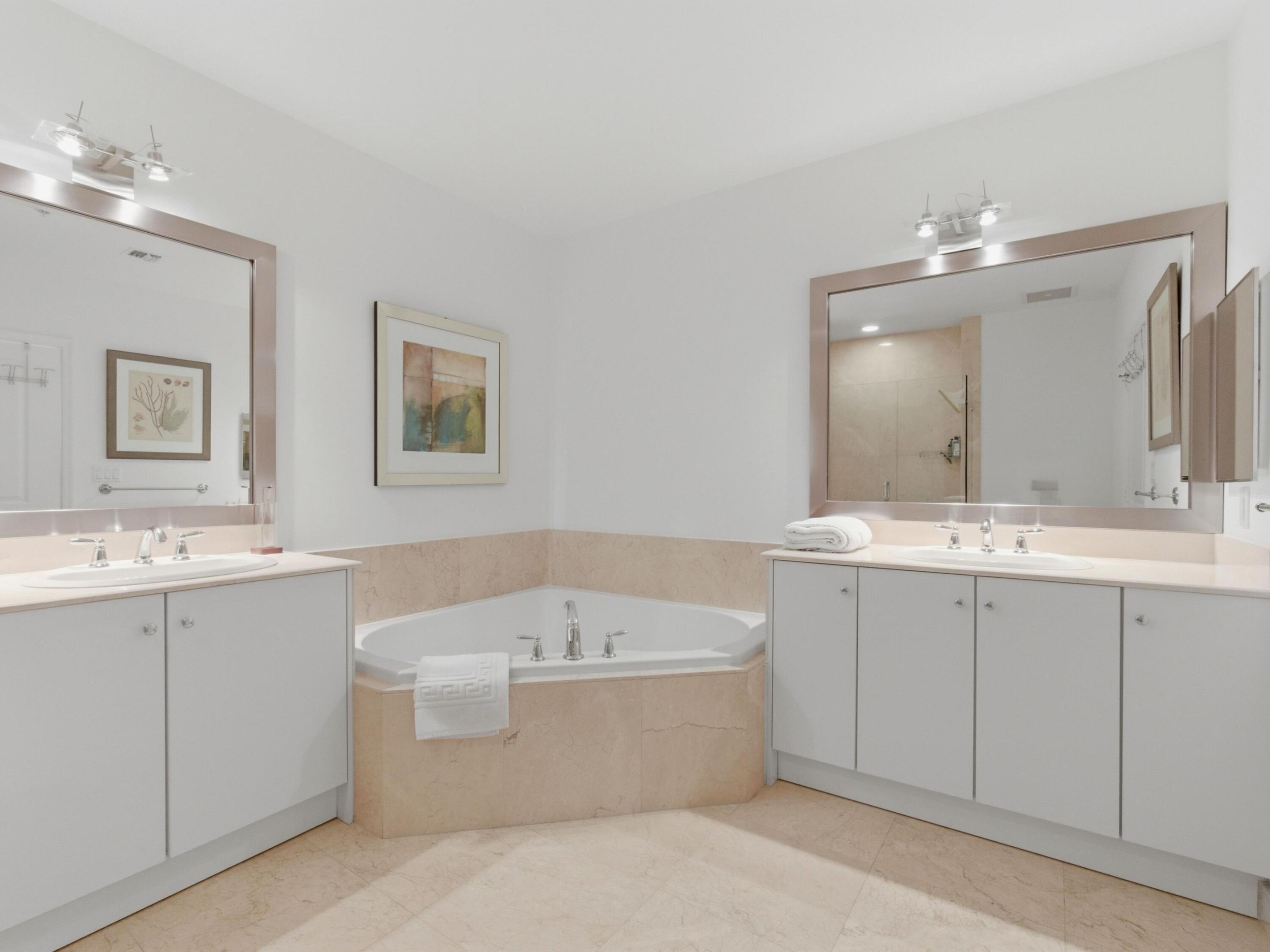 350 N Federal #Ph09, Boynton Beach FL 33435