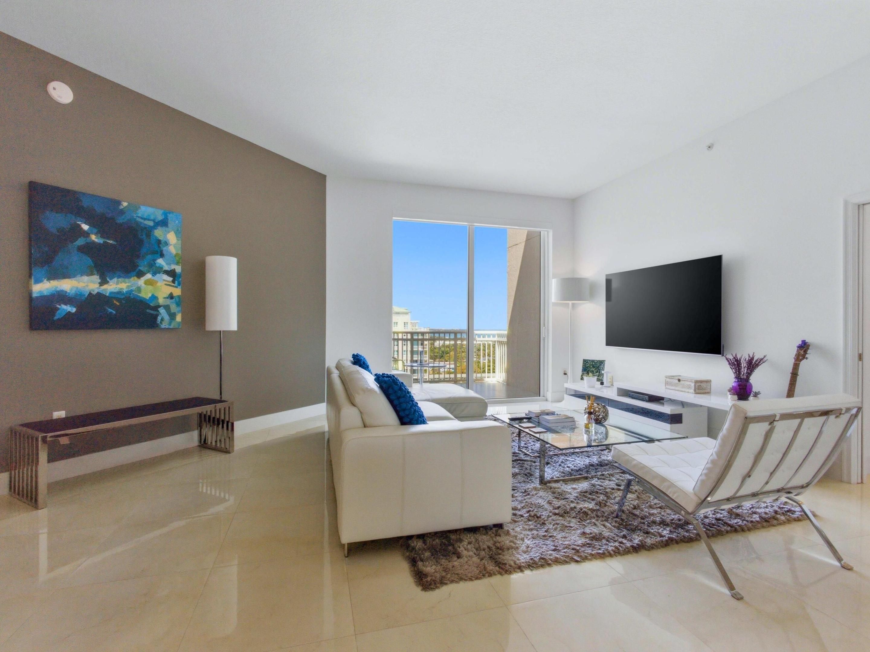 350 N Federal #Ph09, Boynton Beach FL 33435