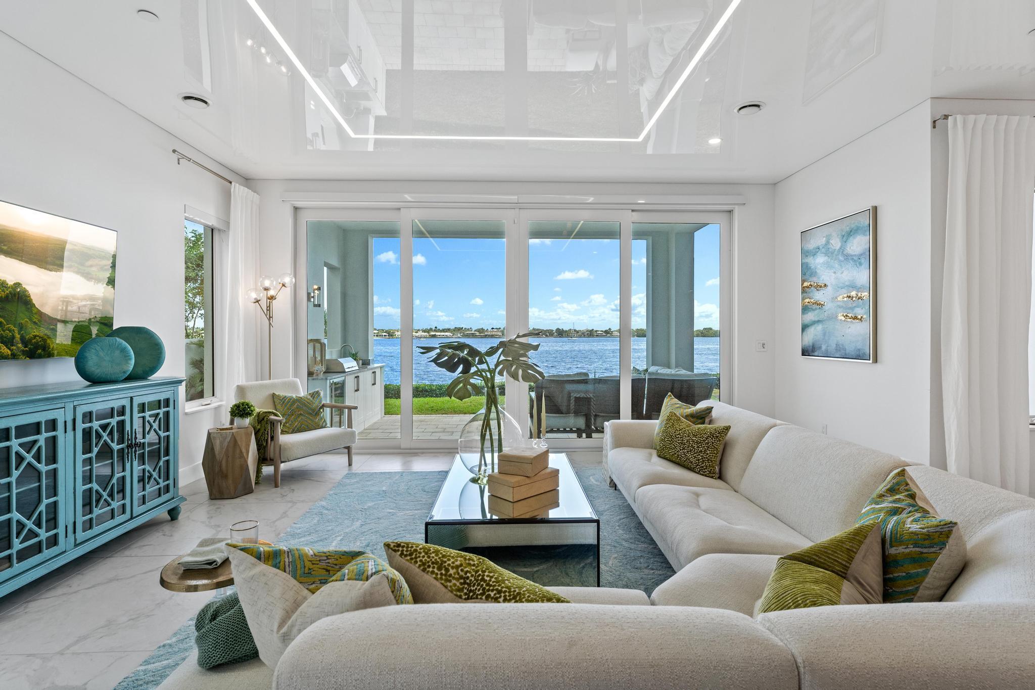 100 Water Club, North Palm Beach FL 33408