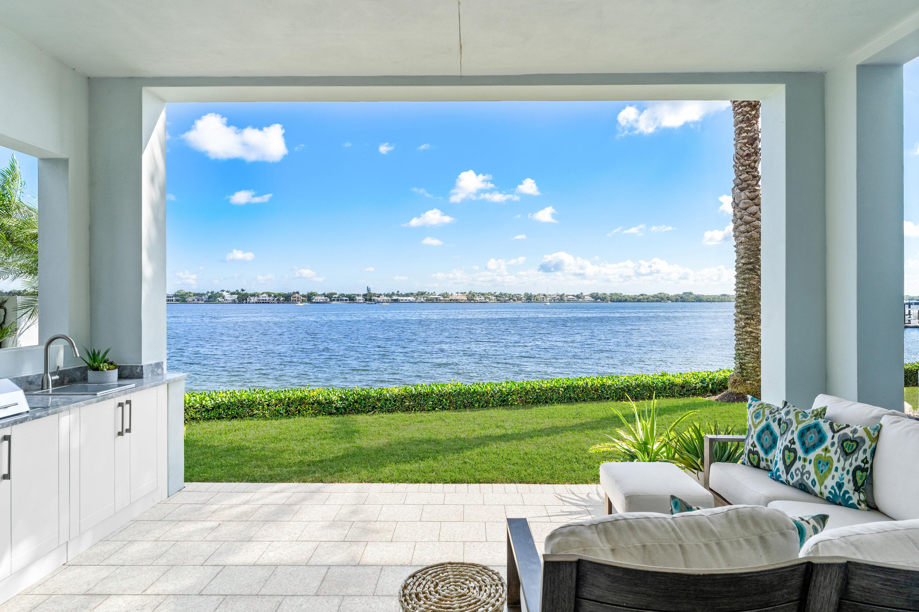 100 Water Club, North Palm Beach FL 33408