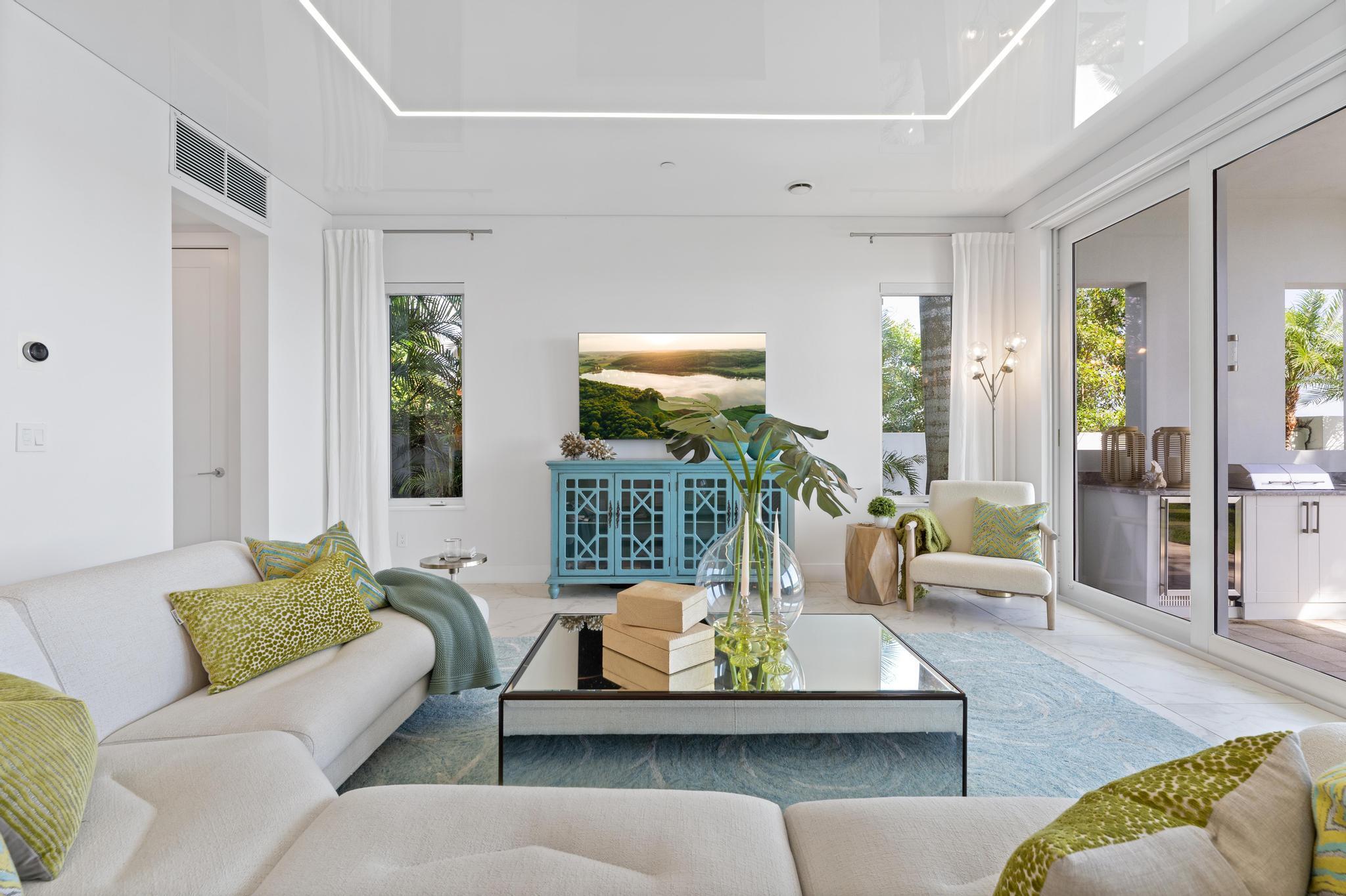 100 Water Club, North Palm Beach FL 33408