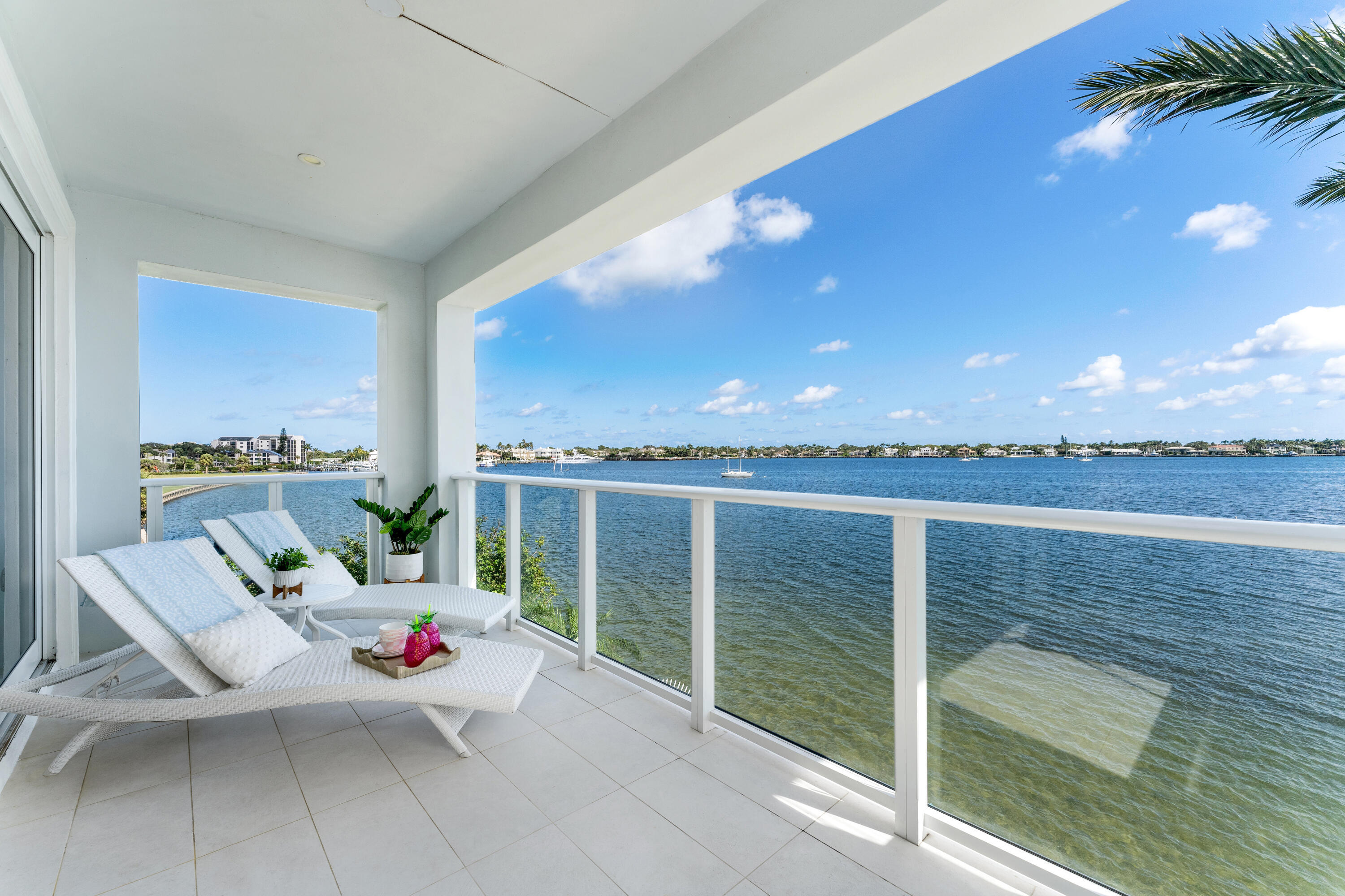 100 Water Club, North Palm Beach FL 33408