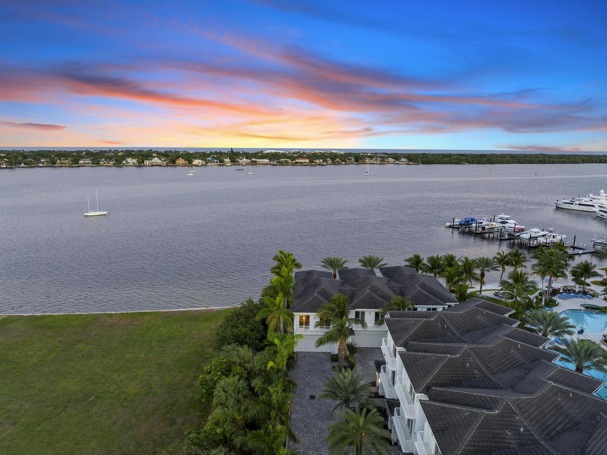 100 Water Club, North Palm Beach FL 33408
