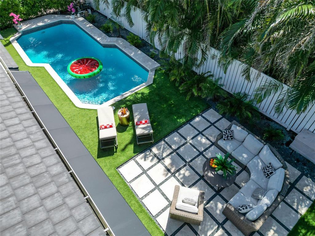 222 N Tradewinds, Lauderdale By The Sea FL 33308