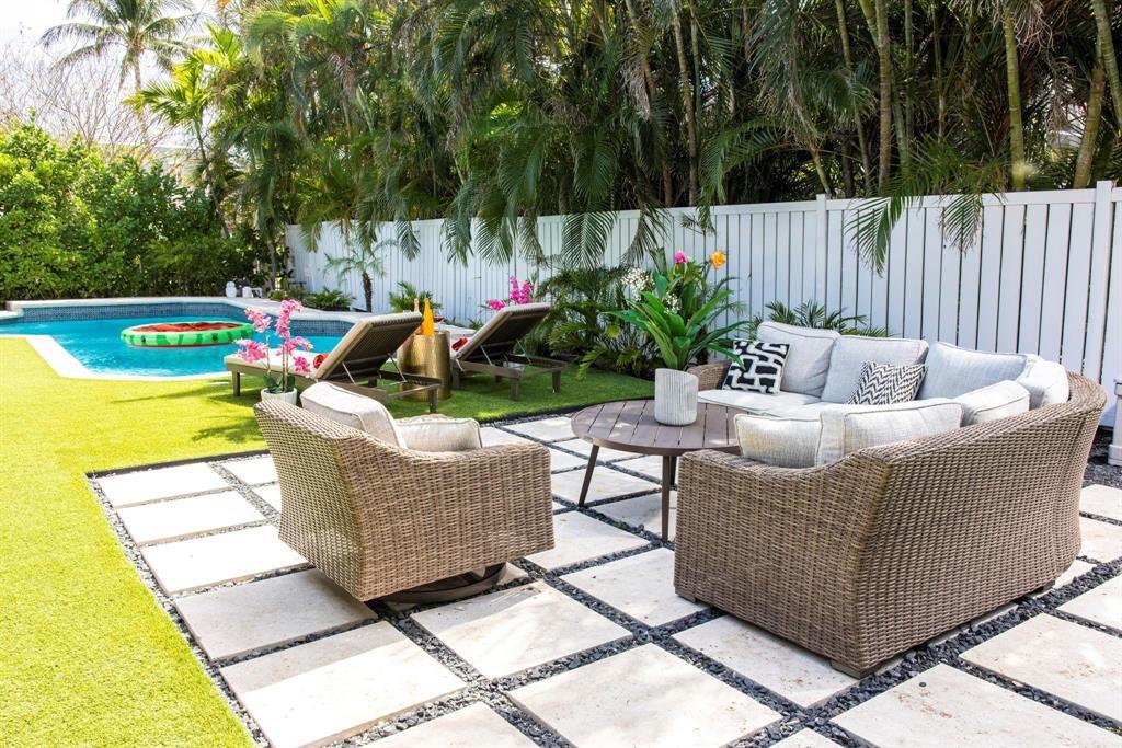 222 N Tradewinds, Lauderdale By The Sea FL 33308