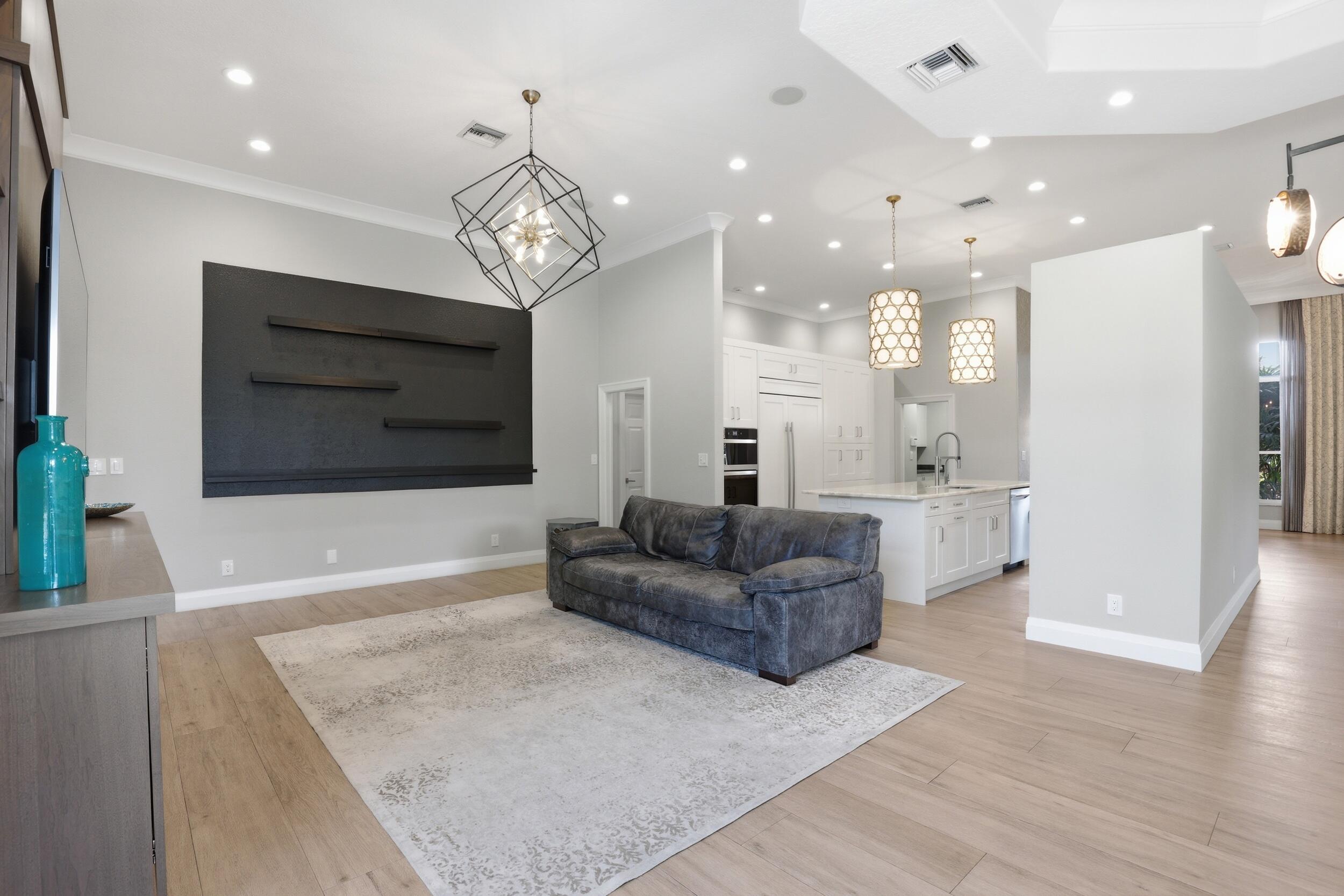4445 NW 28th, Boca Raton FL 33434