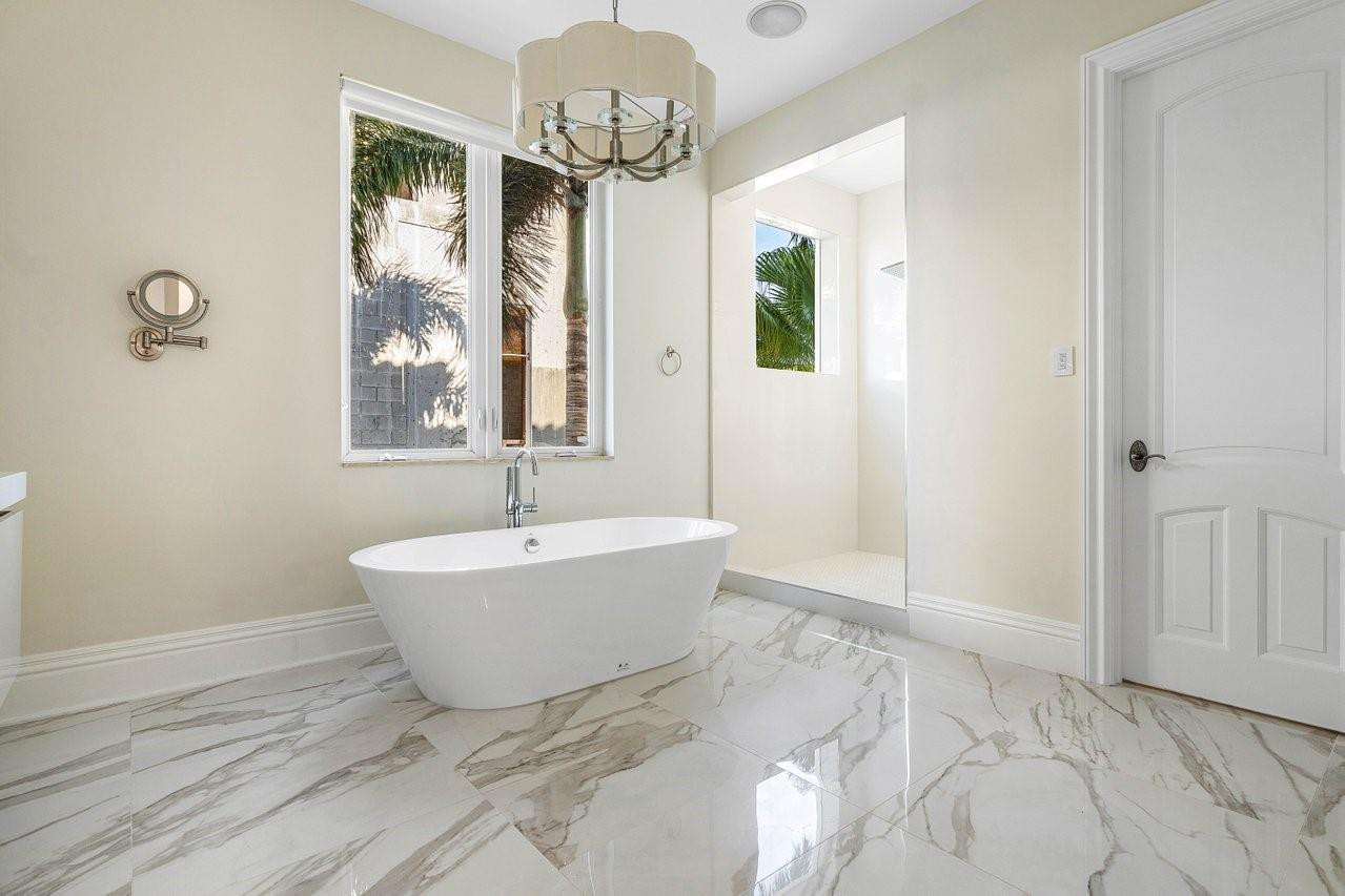 549 NE 19th #C, Deerfield Beach FL 33441