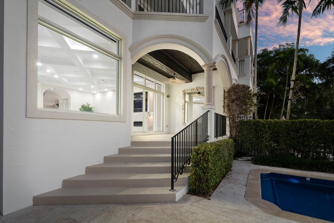 549 NE 19th #C, Deerfield Beach FL 33441