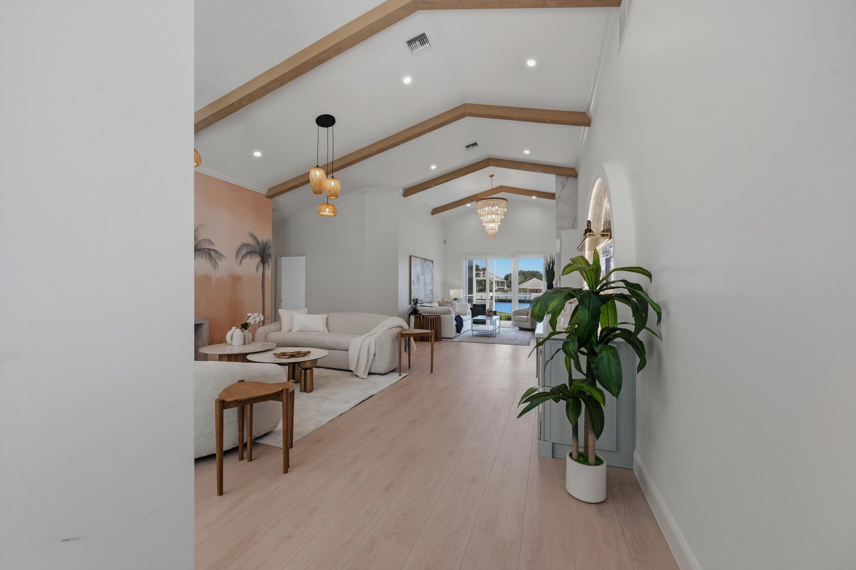 17104 Crossgate, Jupiter FL 33477