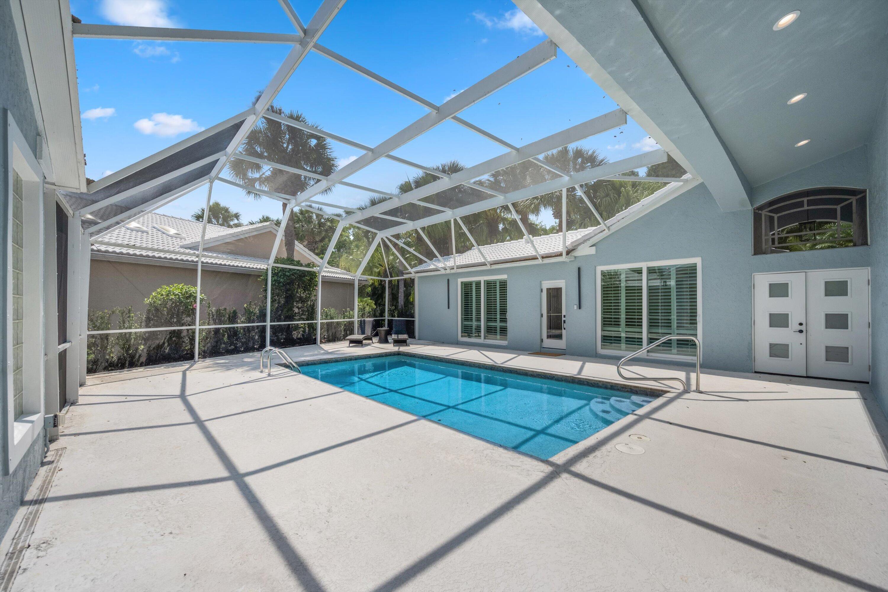 17104 Crossgate, Jupiter FL 33477