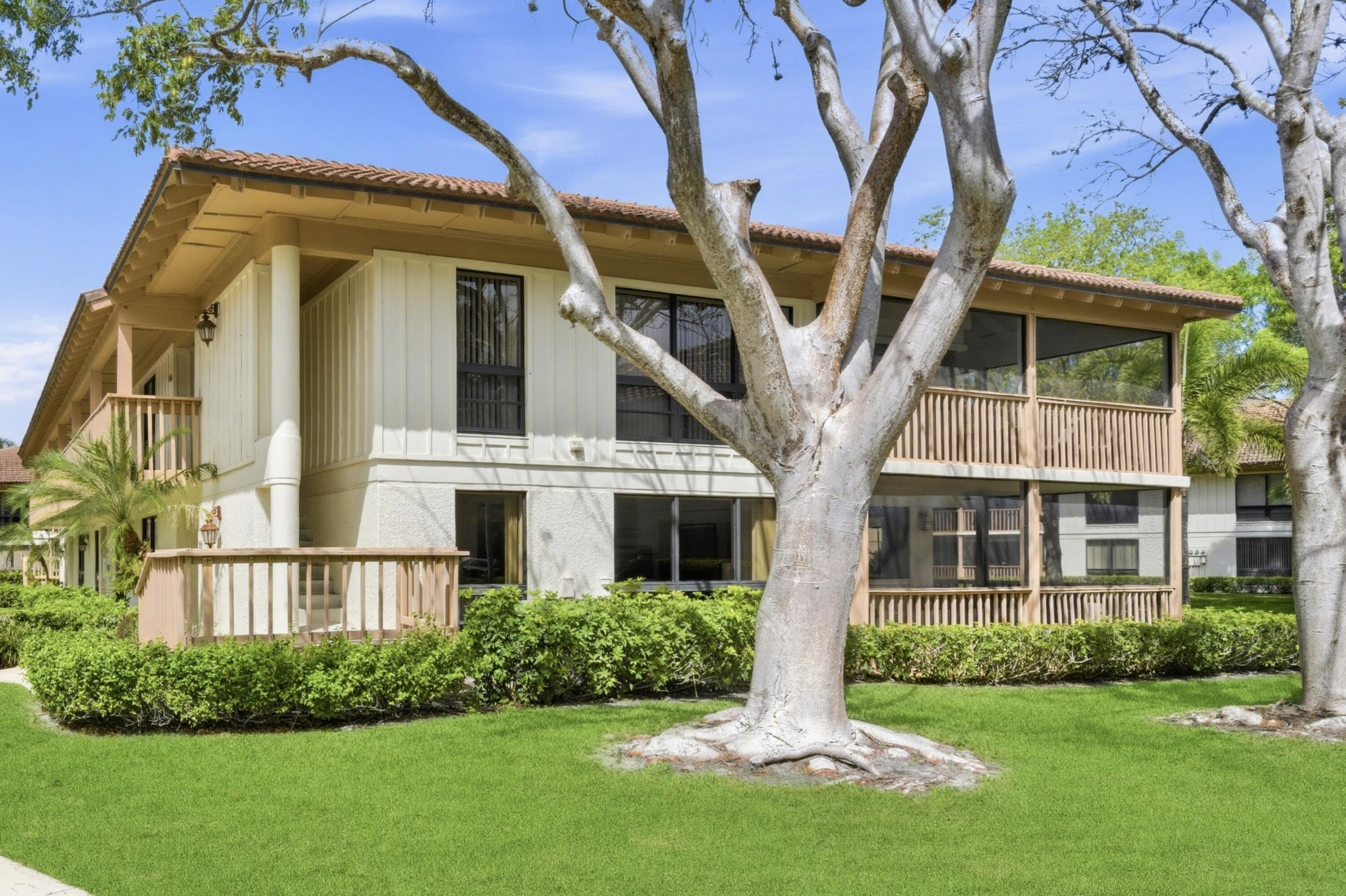 137 Brackenwood, Palm Beach Gardens FL 33418