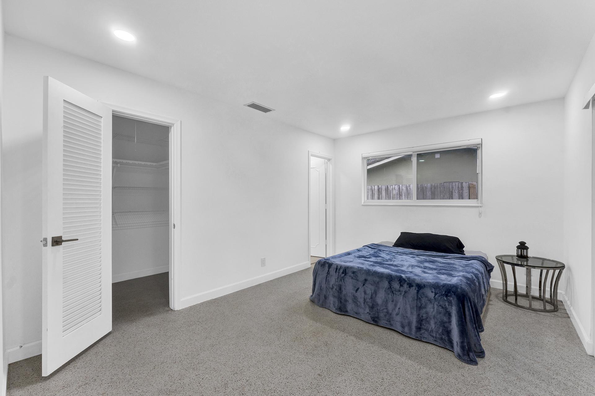 5921 NE 15th, Fort Lauderdale FL 33334