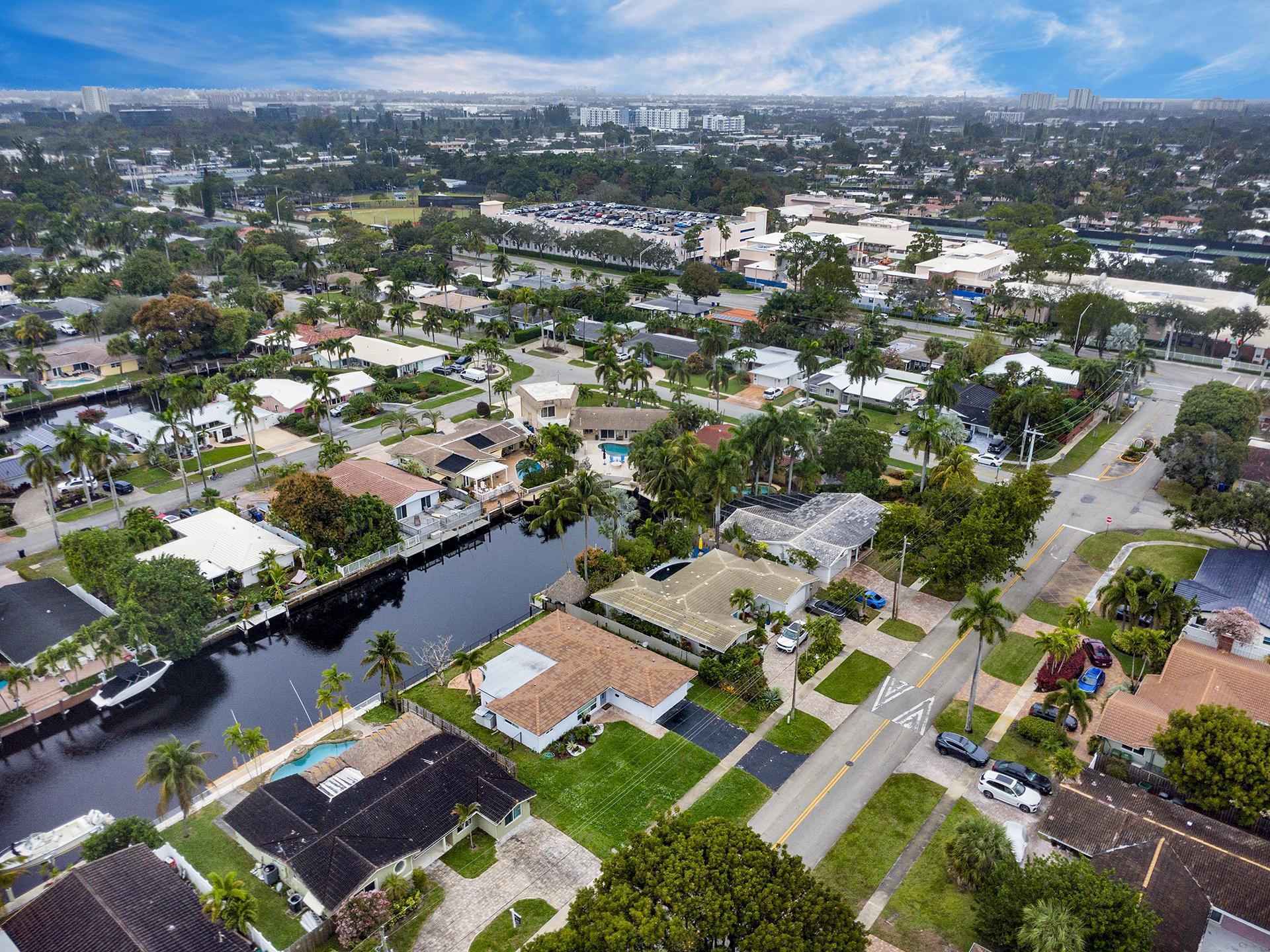 5921 NE 15th, Fort Lauderdale FL 33334