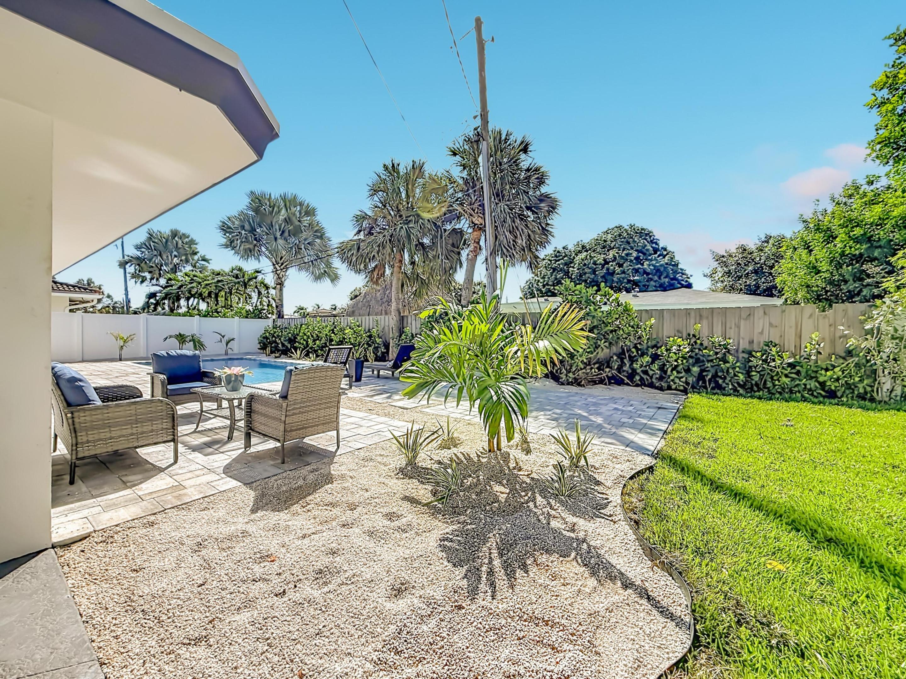 1950 NE 30th, Lighthouse Point FL 33064