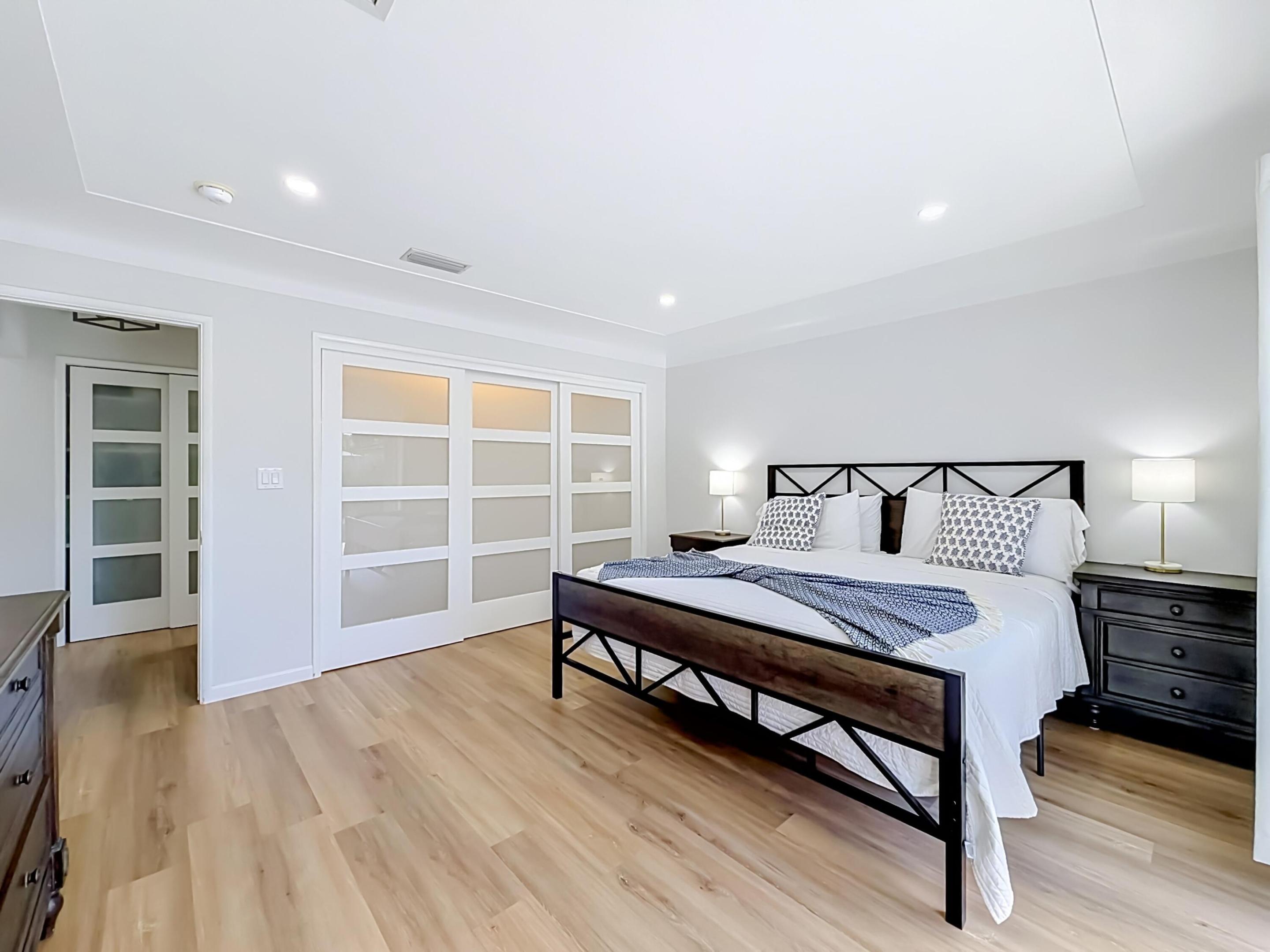 1950 NE 30th, Lighthouse Point FL 33064