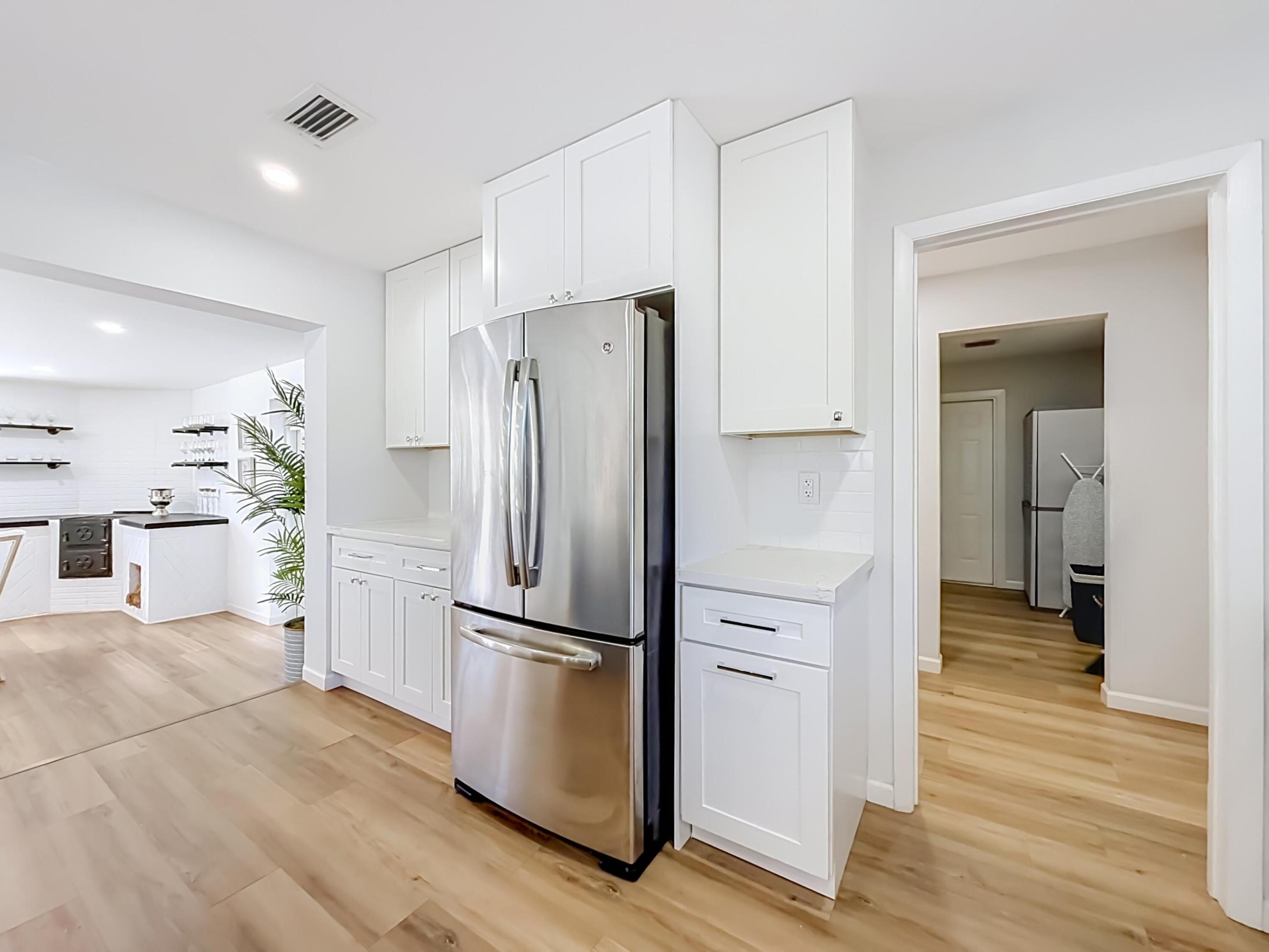 1950 NE 30th, Lighthouse Point FL 33064