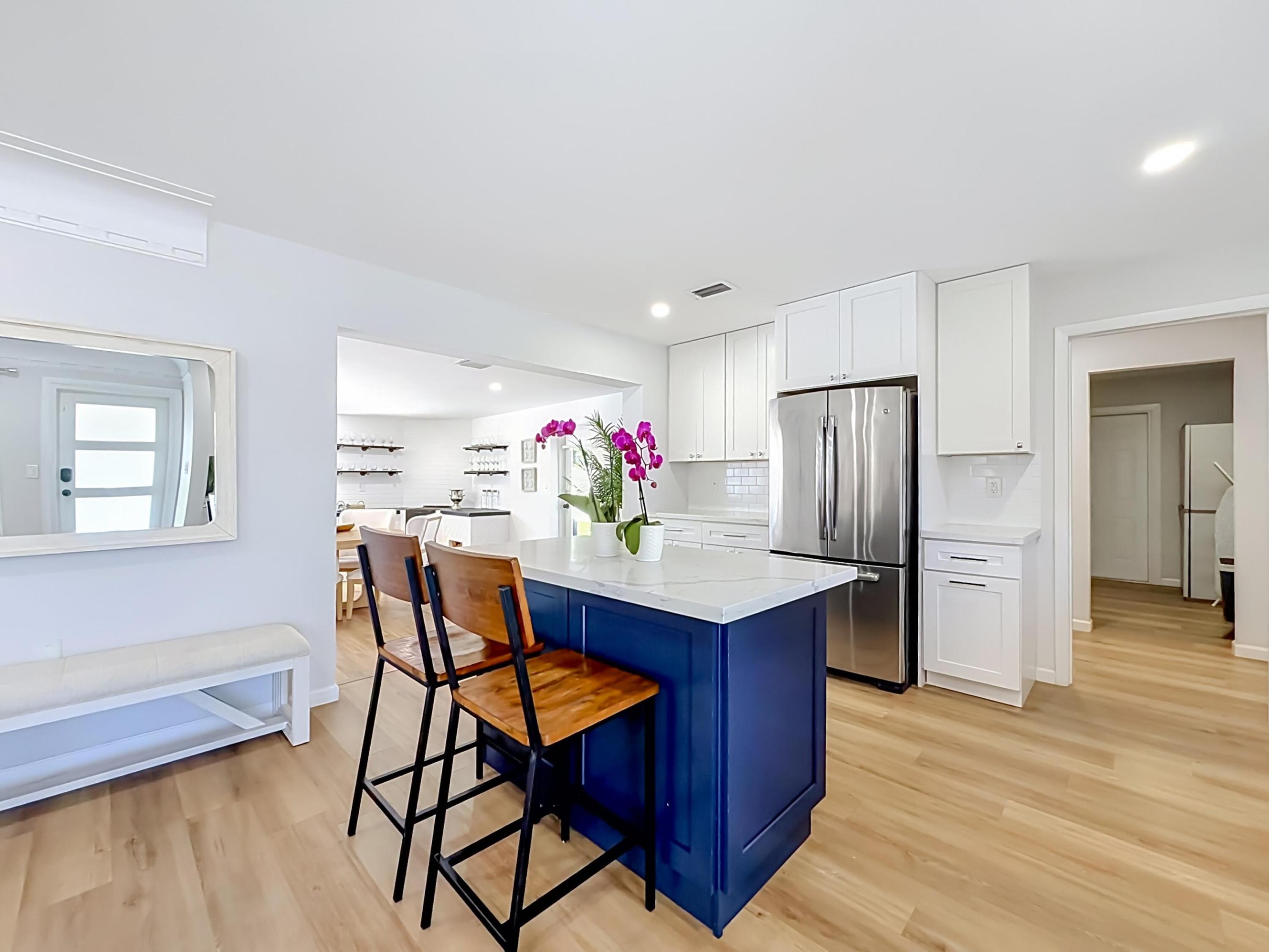 1950 NE 30th, Lighthouse Point FL 33064